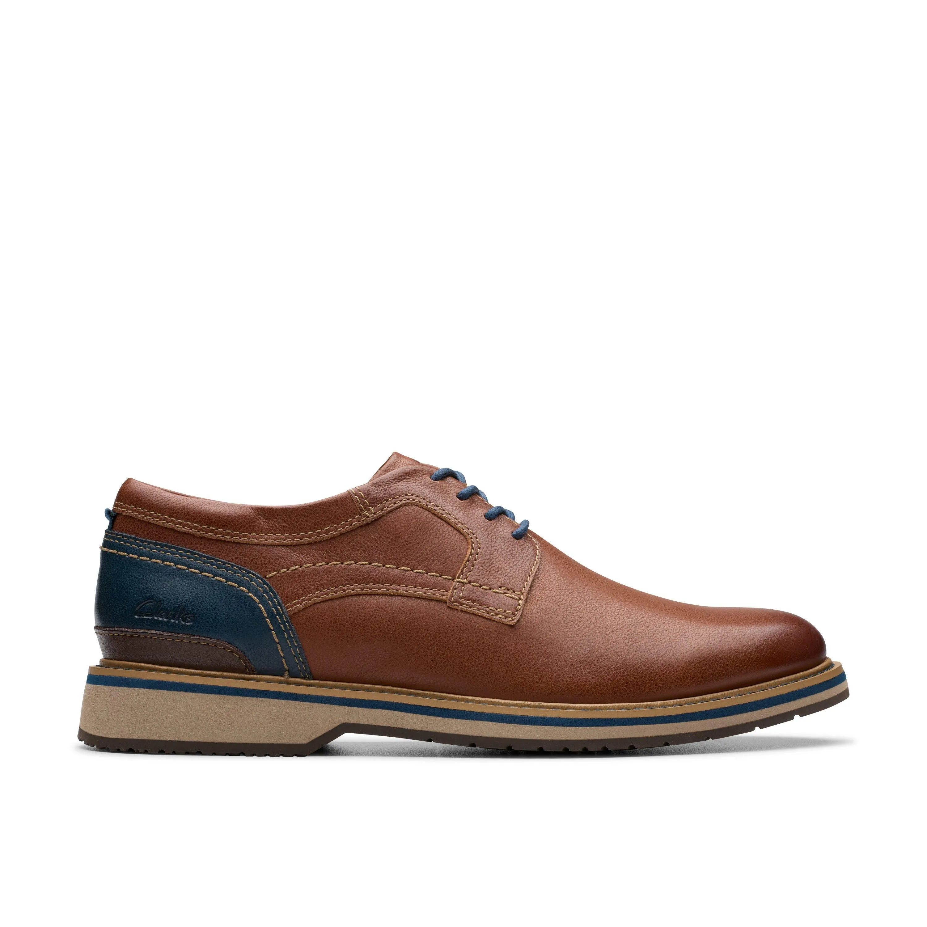sand - shedding sole Comfort Step CLARKS MONAHAN PLAIN
