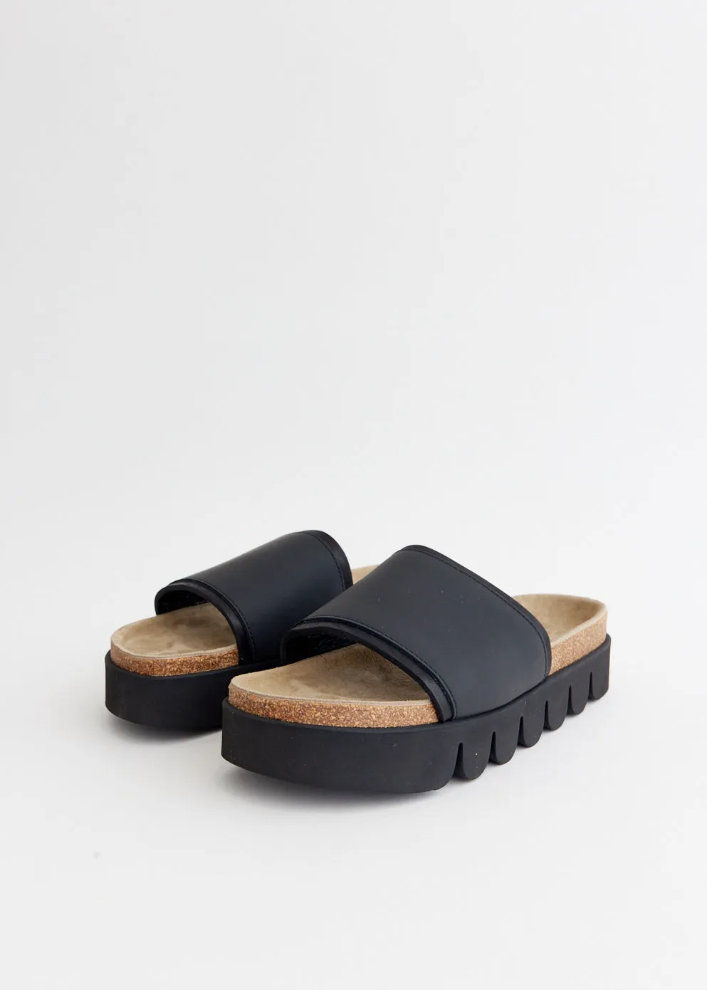 stain - resistant Caterpillar Sandals