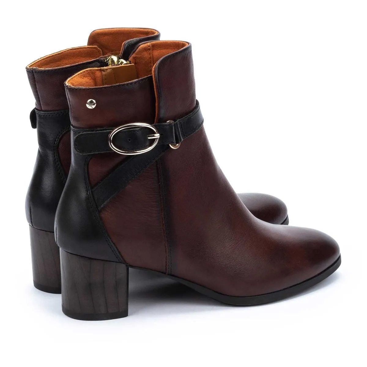 Toe Fit Italian Design Pikolinos Women's Calafat Coba/Black
