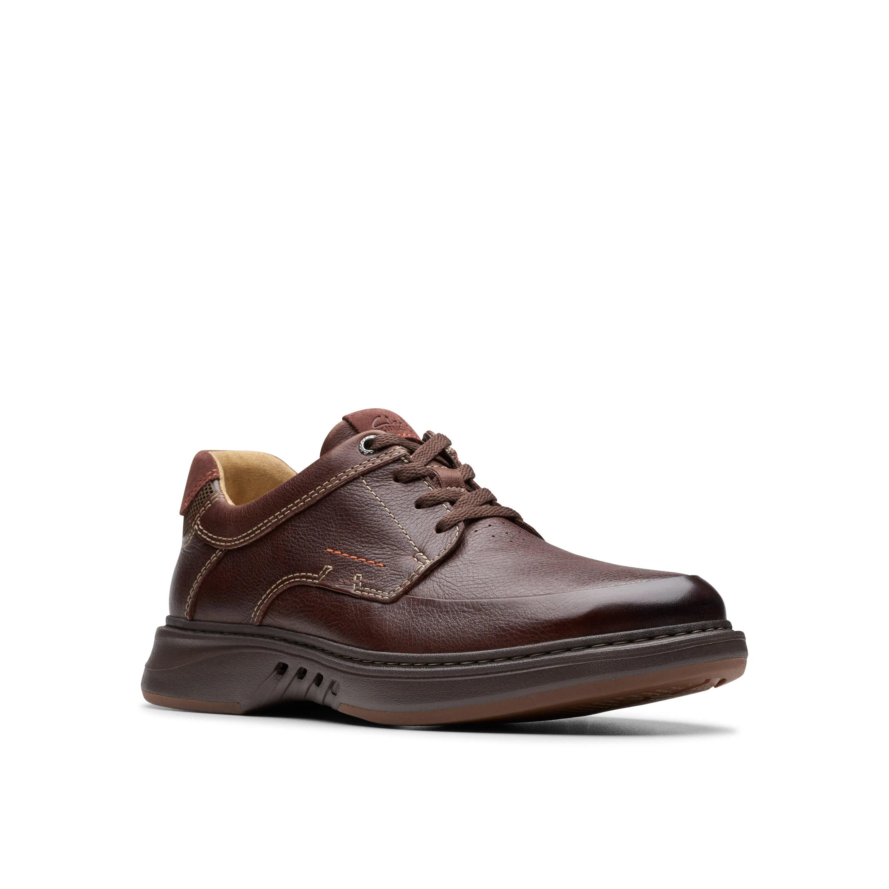 CLARKS UN BRILEY PACE closed - toe