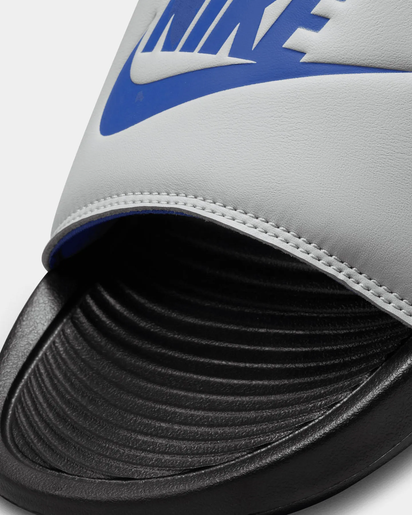 Shock Absorbing Event Mode Nike Victori One Slide Light Smoke Grey/Game Royal-Black