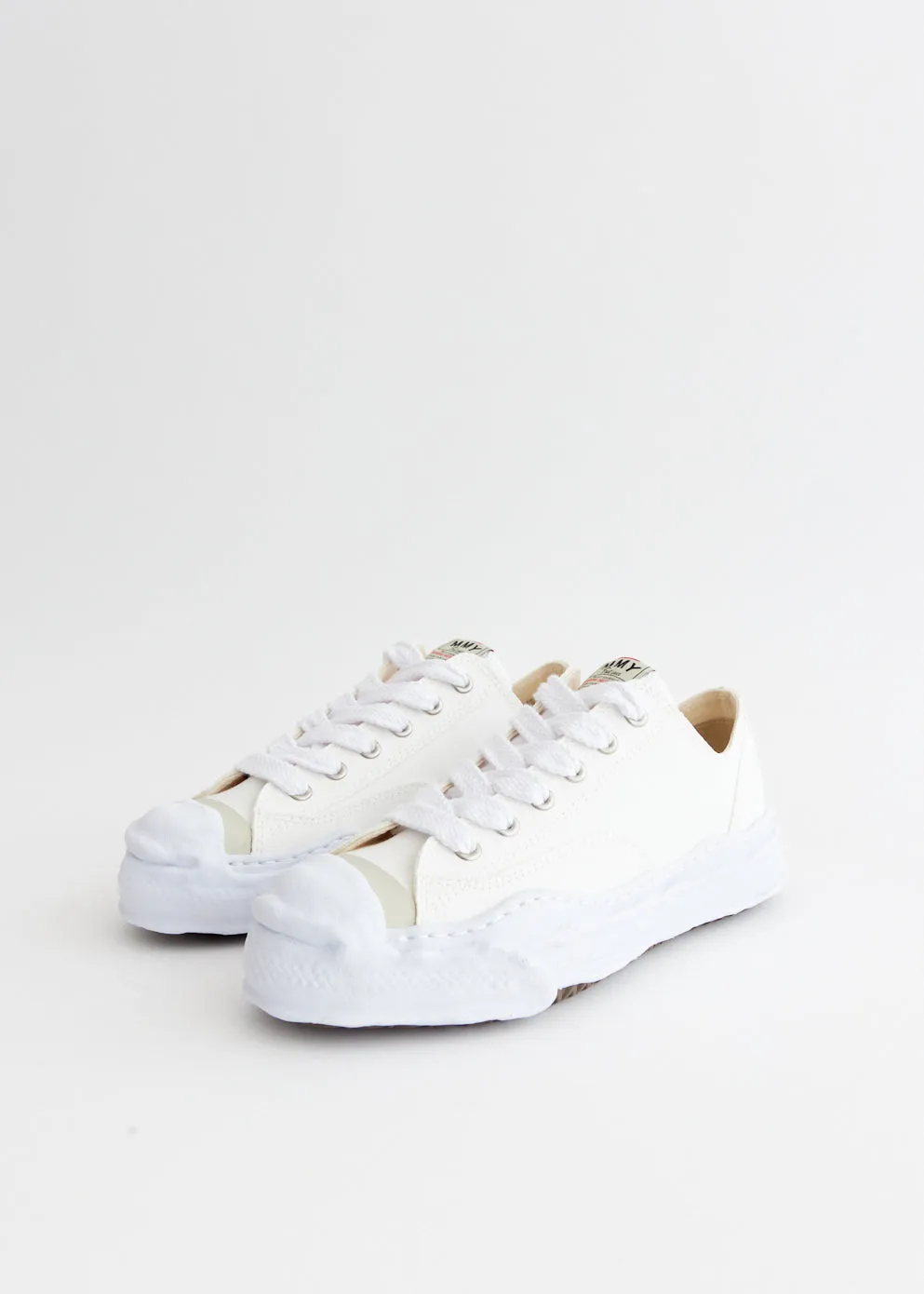 Hank Low Canvas Low Top Sneakers Breathable Lining