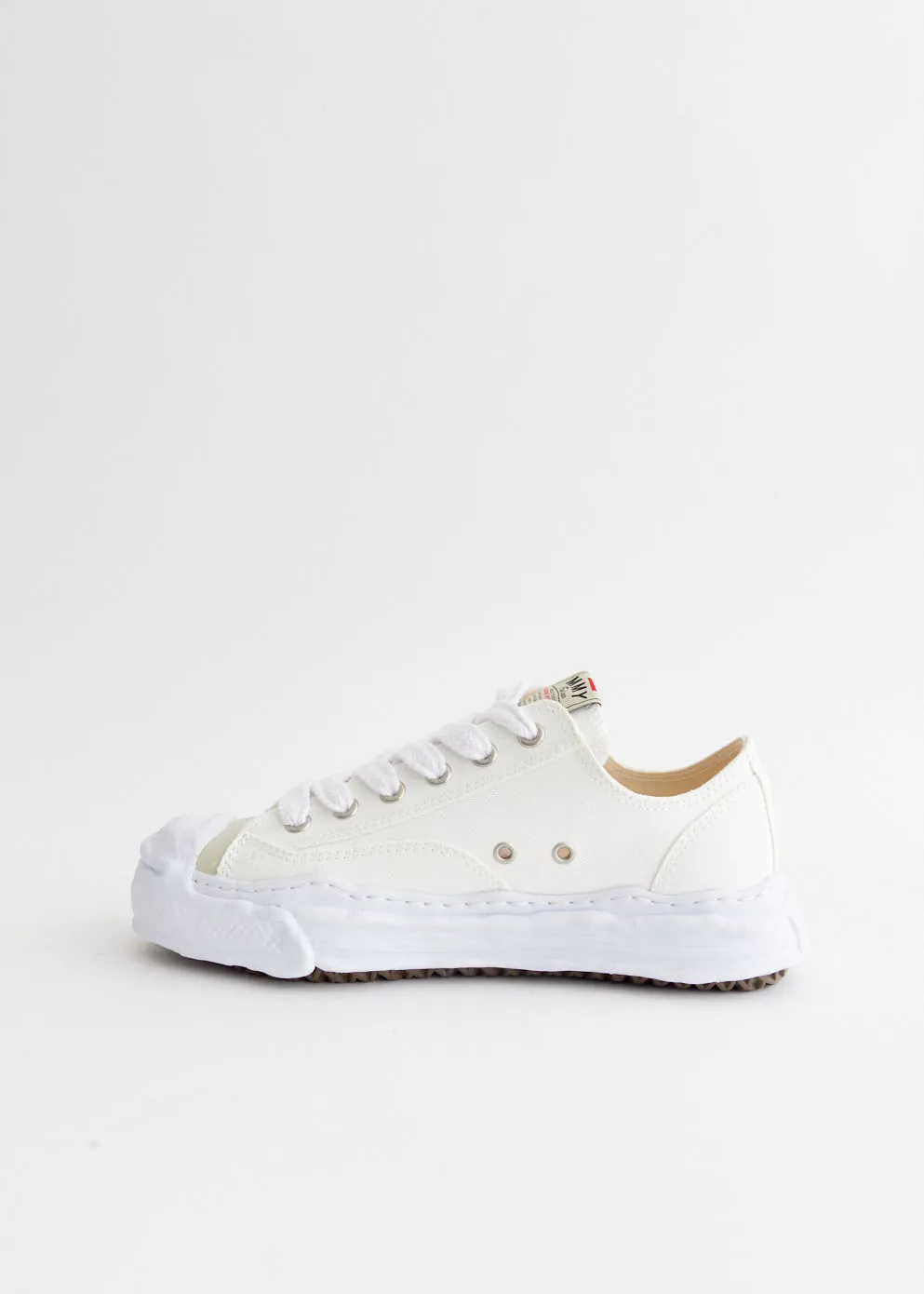 Padded Design Hank Low Canvas Low Top Sneakers