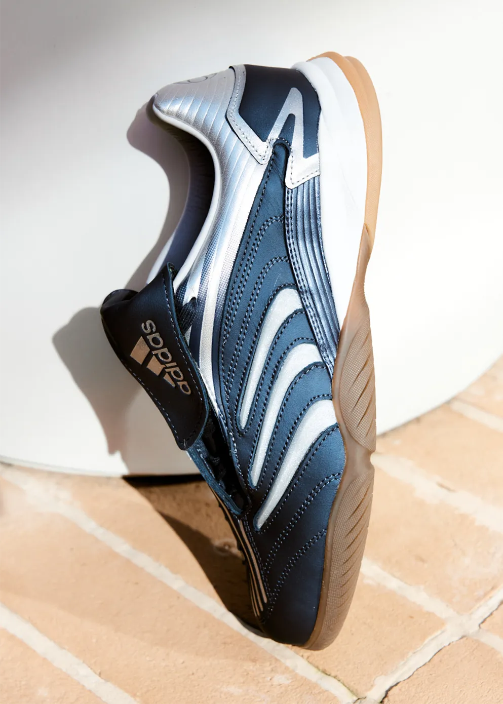 all - weather Predator Sala 'Shadow Navy' Sneakers