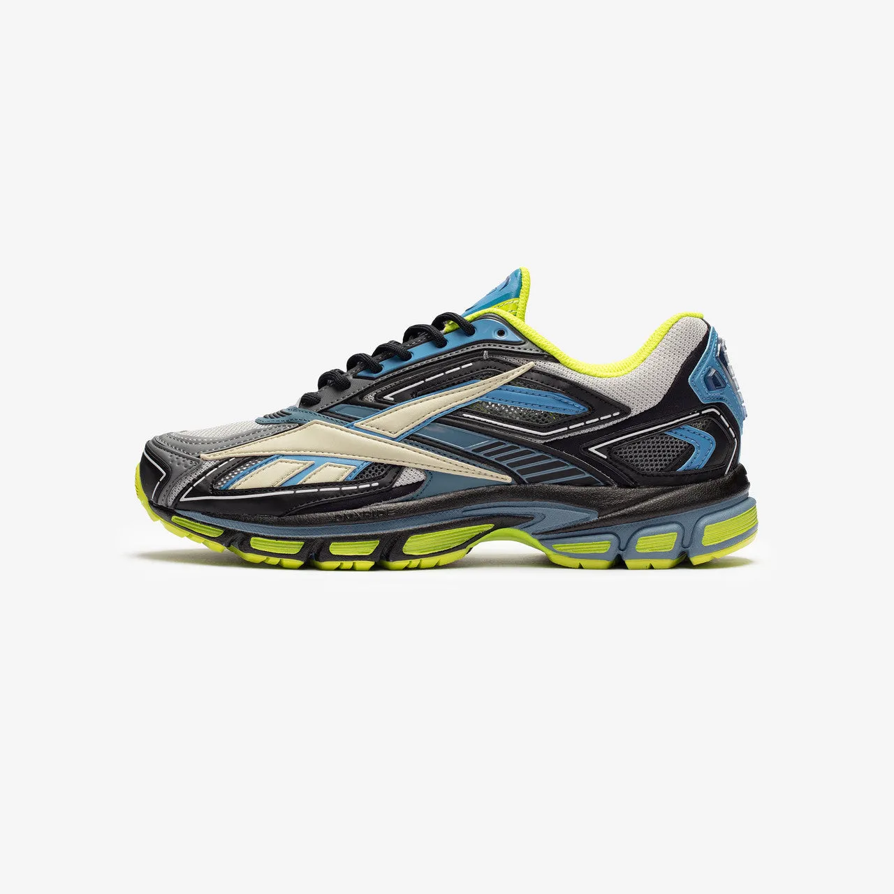 Premier Road Ultra Fashion-Forward Look Breathable surface
