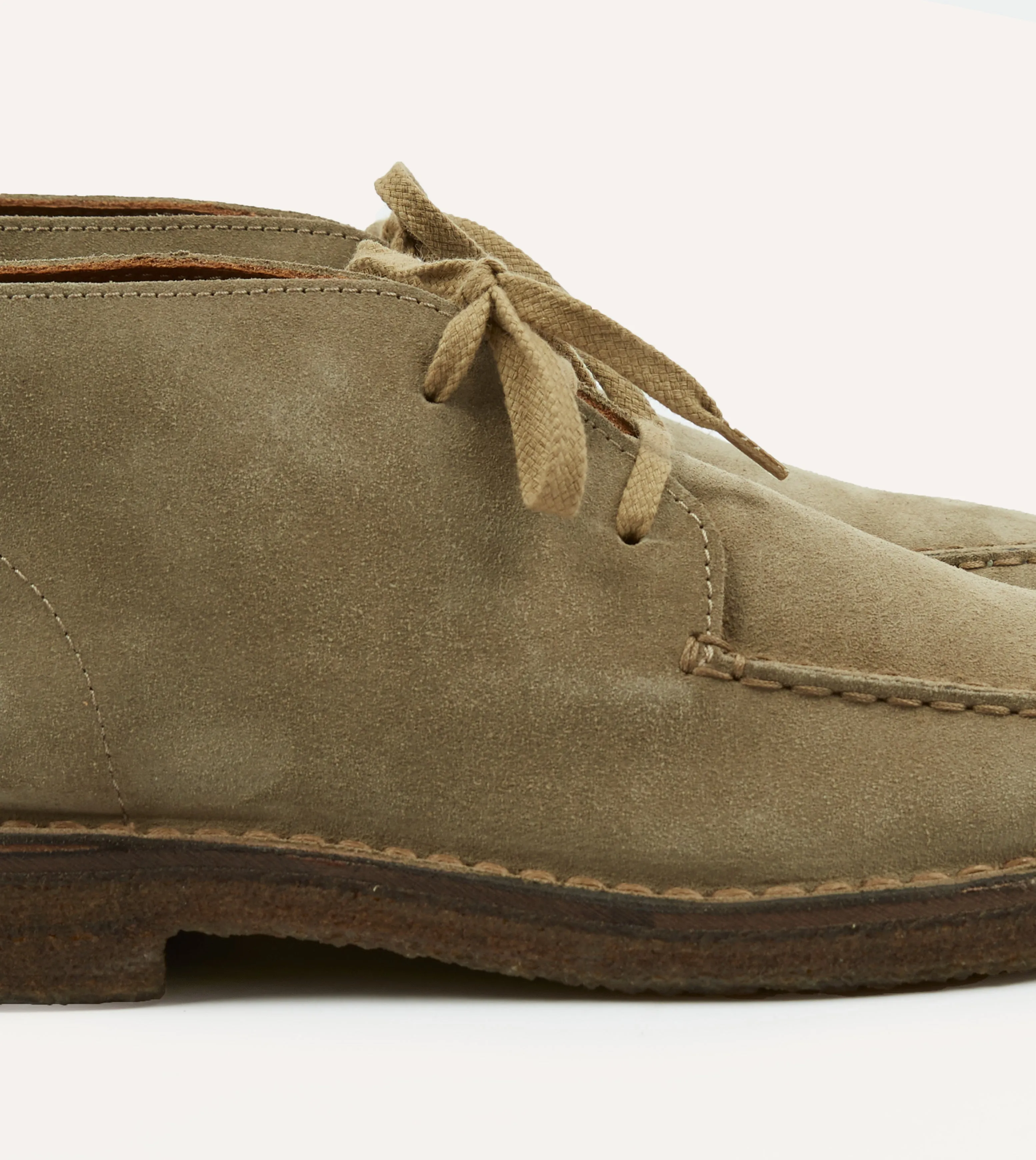Crosby Moc-Toe Chukka Boot Sand Suede Patent Shine
