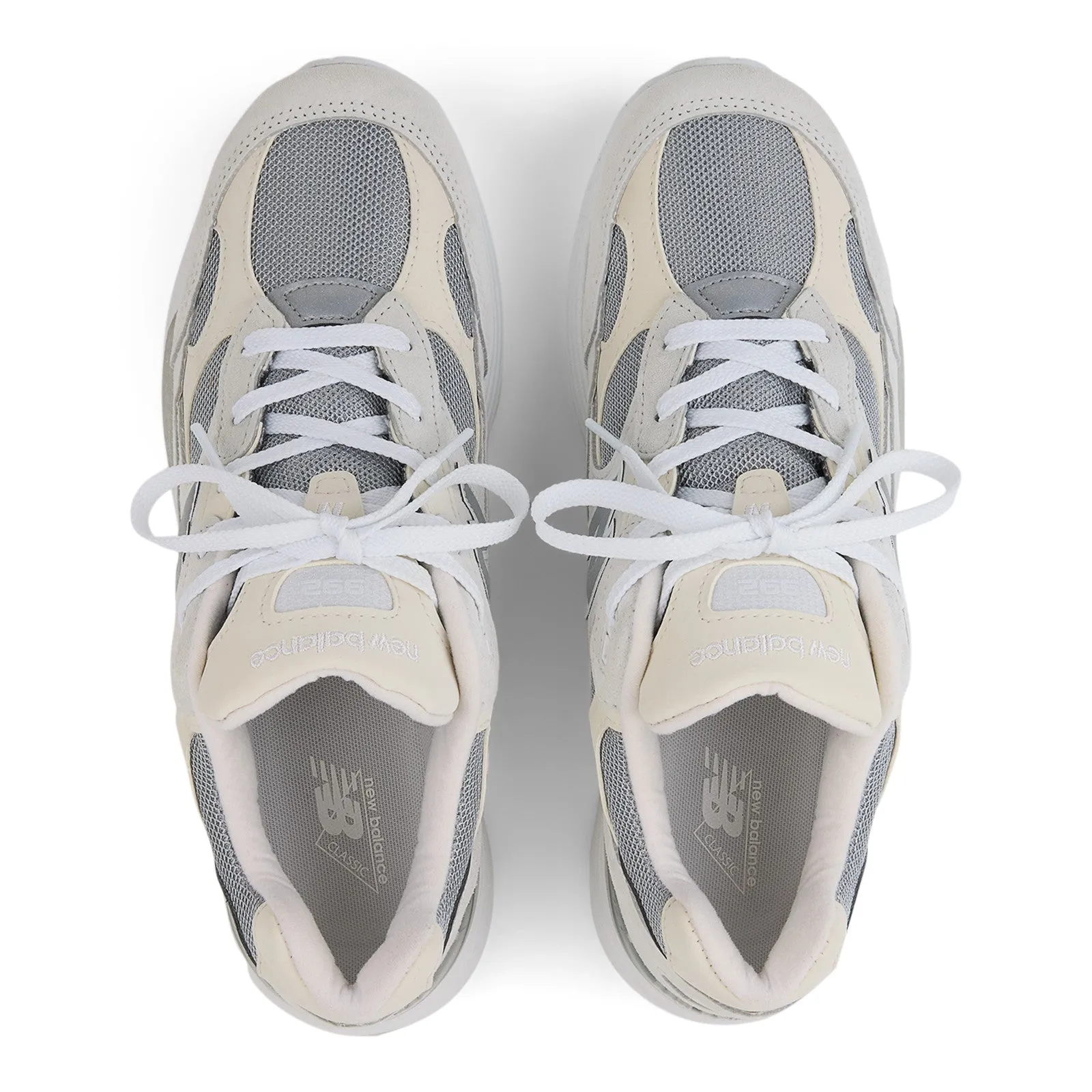 Morning Walk Comfort Slope in USA 992 'Core White Reflection'