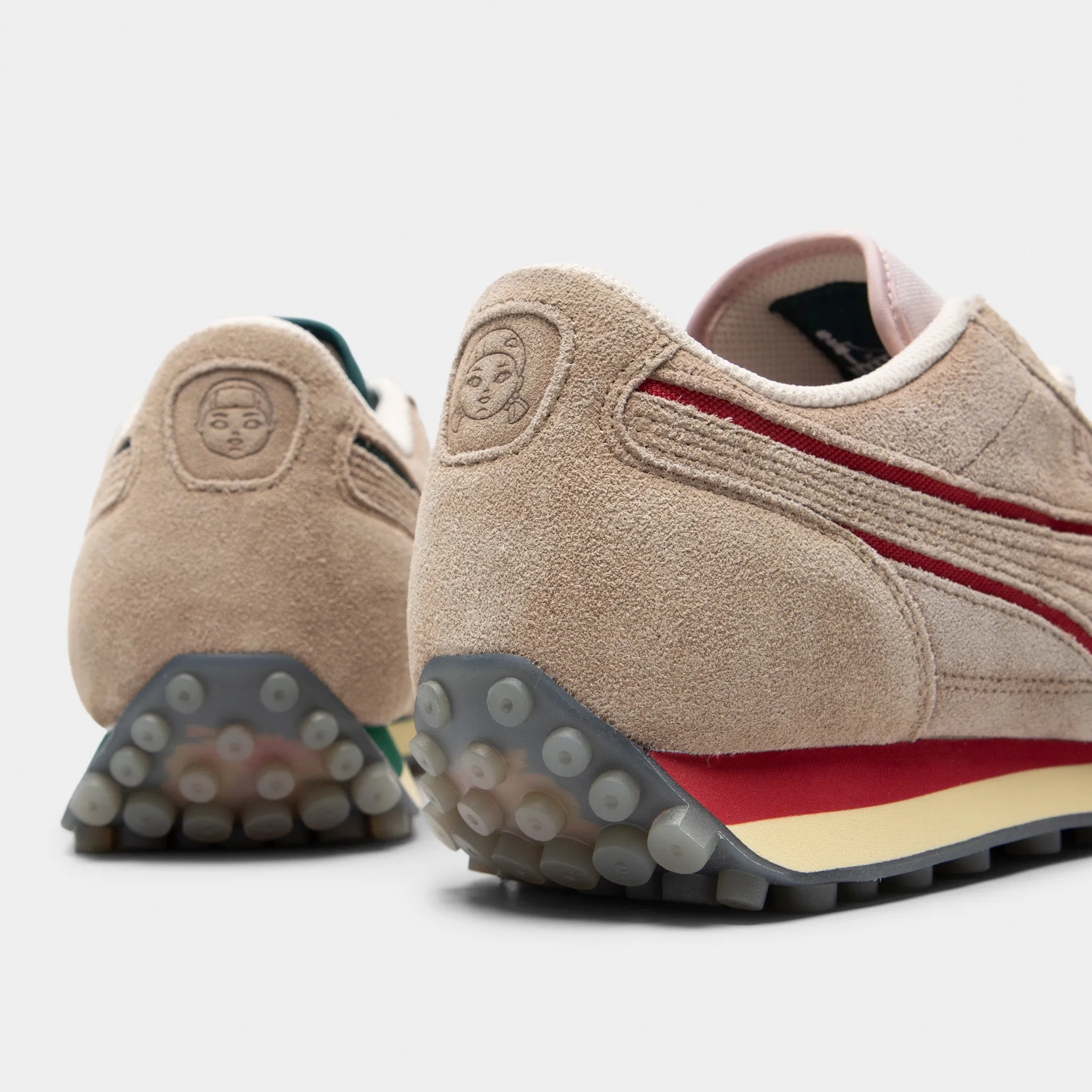 Puma Easy Rider x Squid Games Silver / Green Wide fit