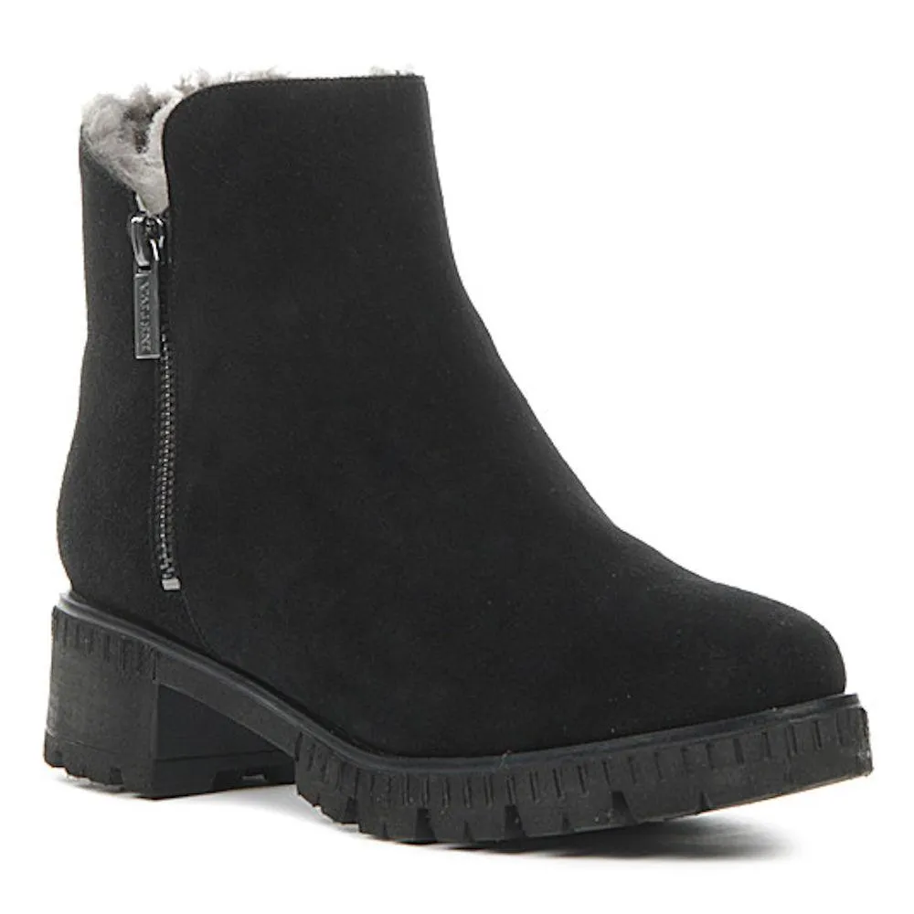 Casual Comfort Valdini Women's Ivory Waterproof Black Suede