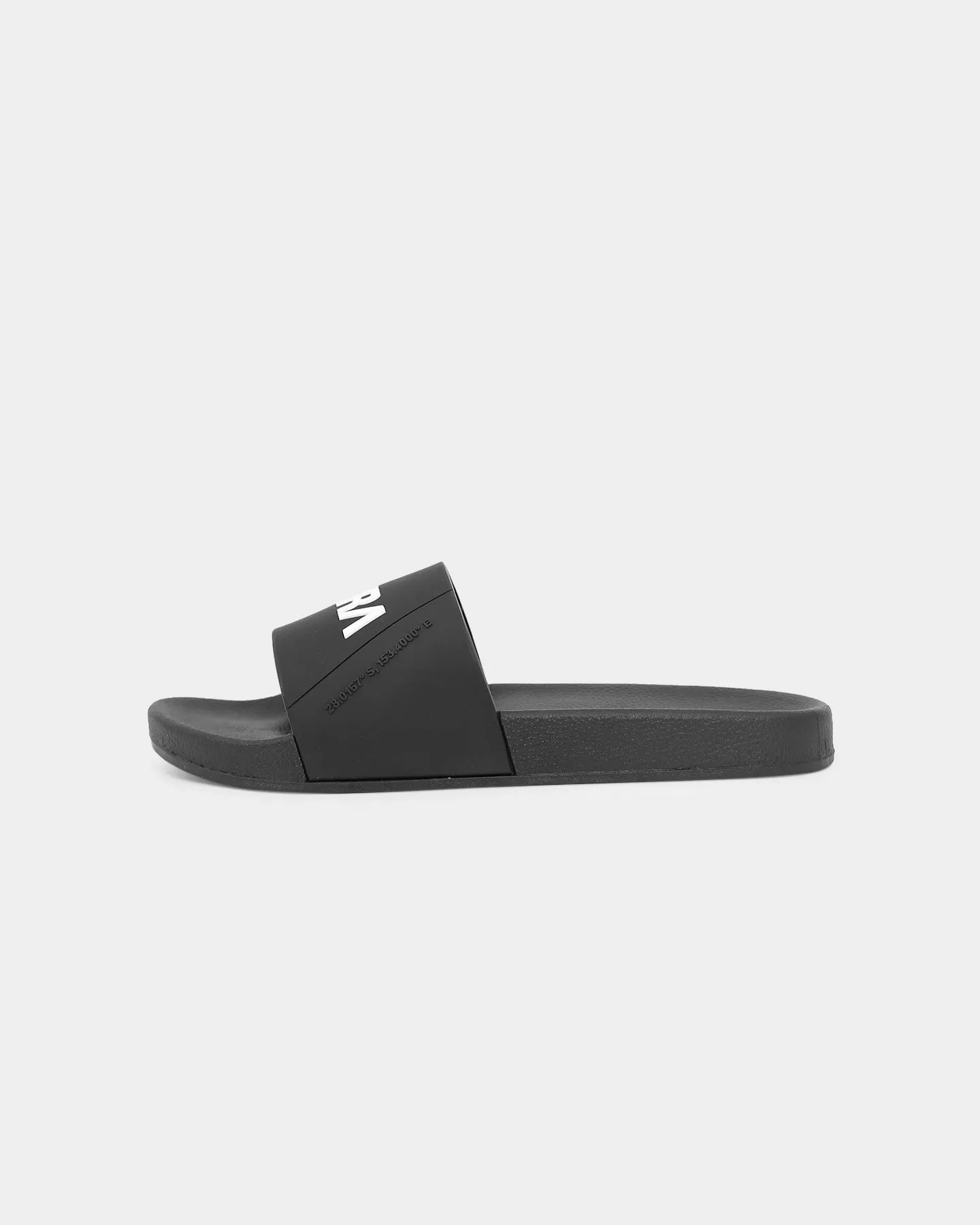 PYRA Location Slides Black/White Dance Floor Knitted Warm