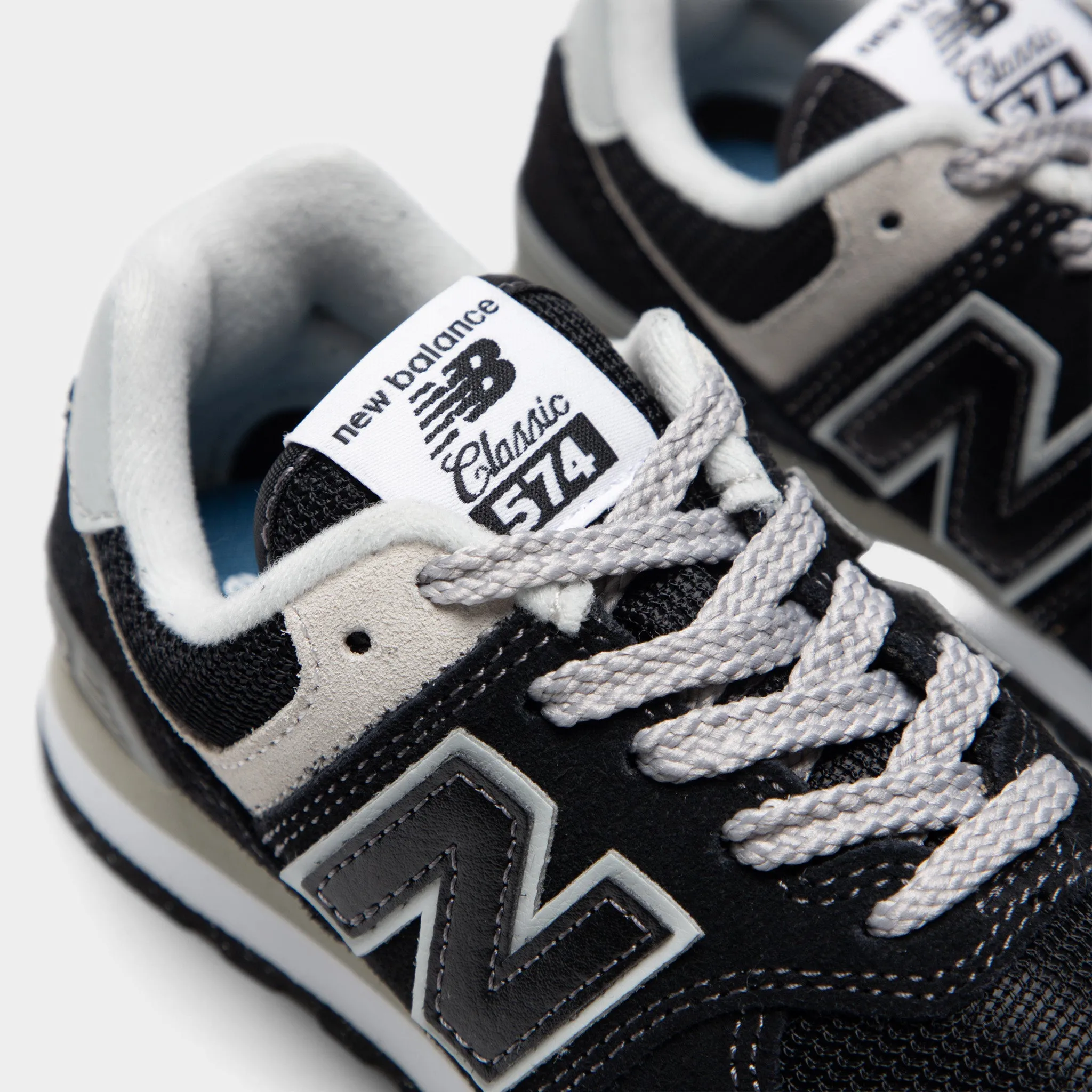 Leg Slim Daily Essential New Balance Children's 574 Black / White