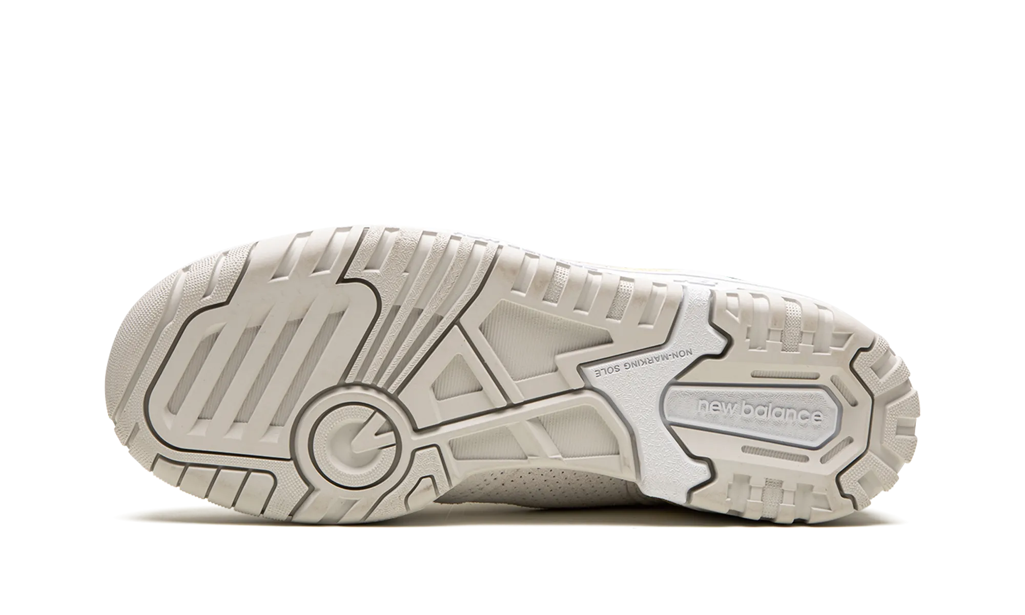 550 WMNS "Reflection" promotional shoes