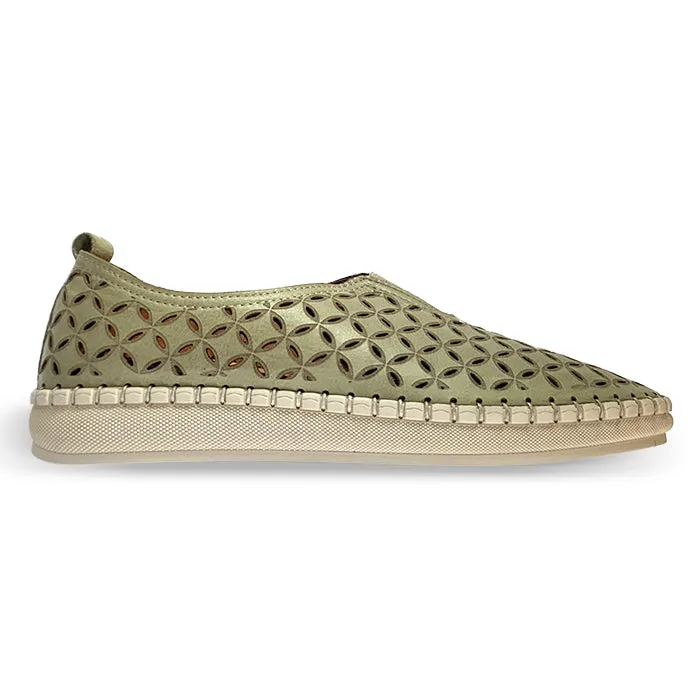 Flat Heel breathable socks Womens Mago Rachel in Scorpion