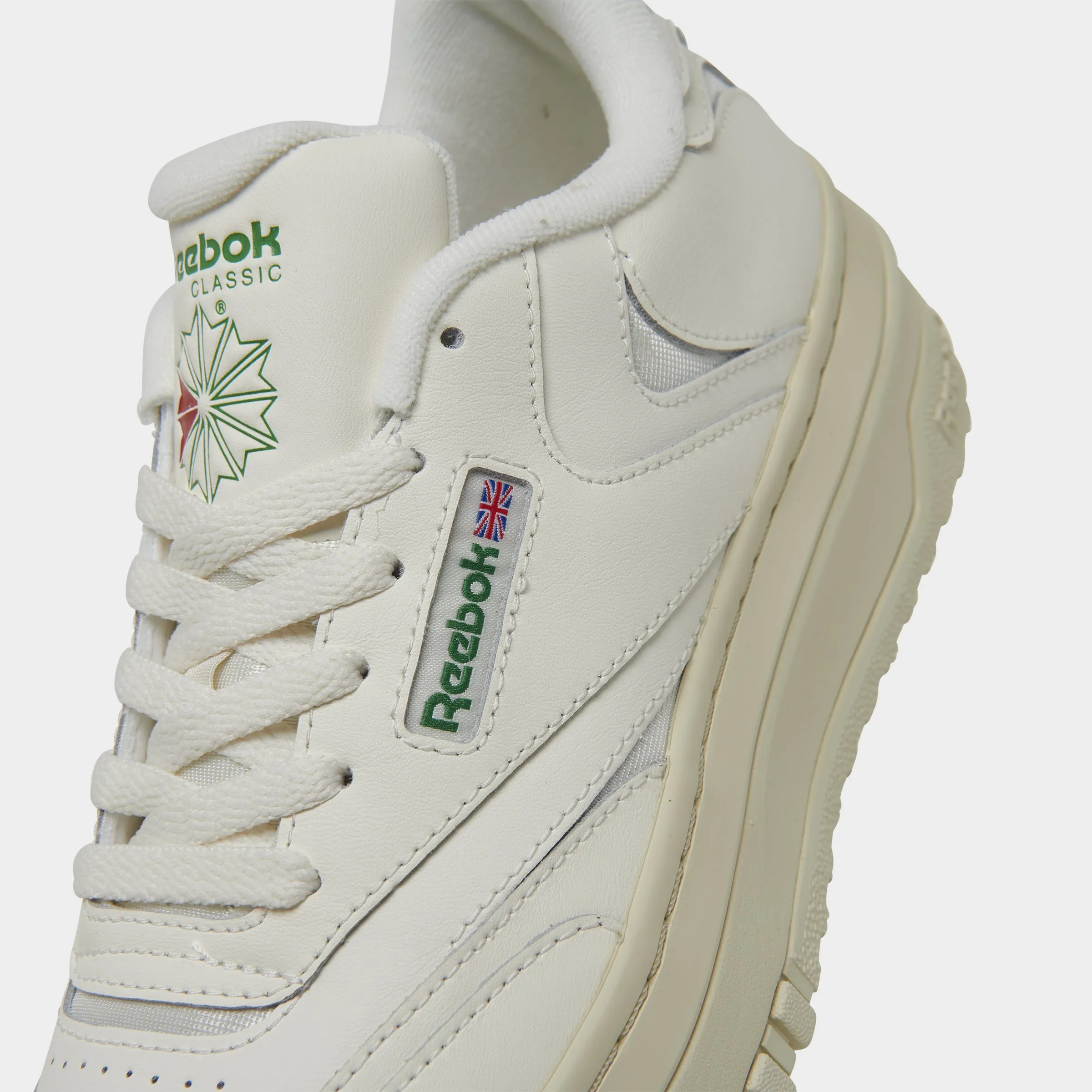 Reebok Women's Club C Extra Chalk / Green Quick Dash