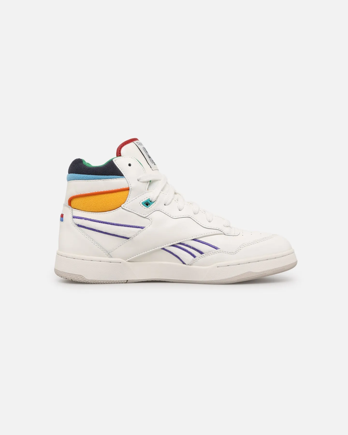 Hero Walk Matte Base Reebok X Sports Illustrated BB 4000 II Mid Chalk