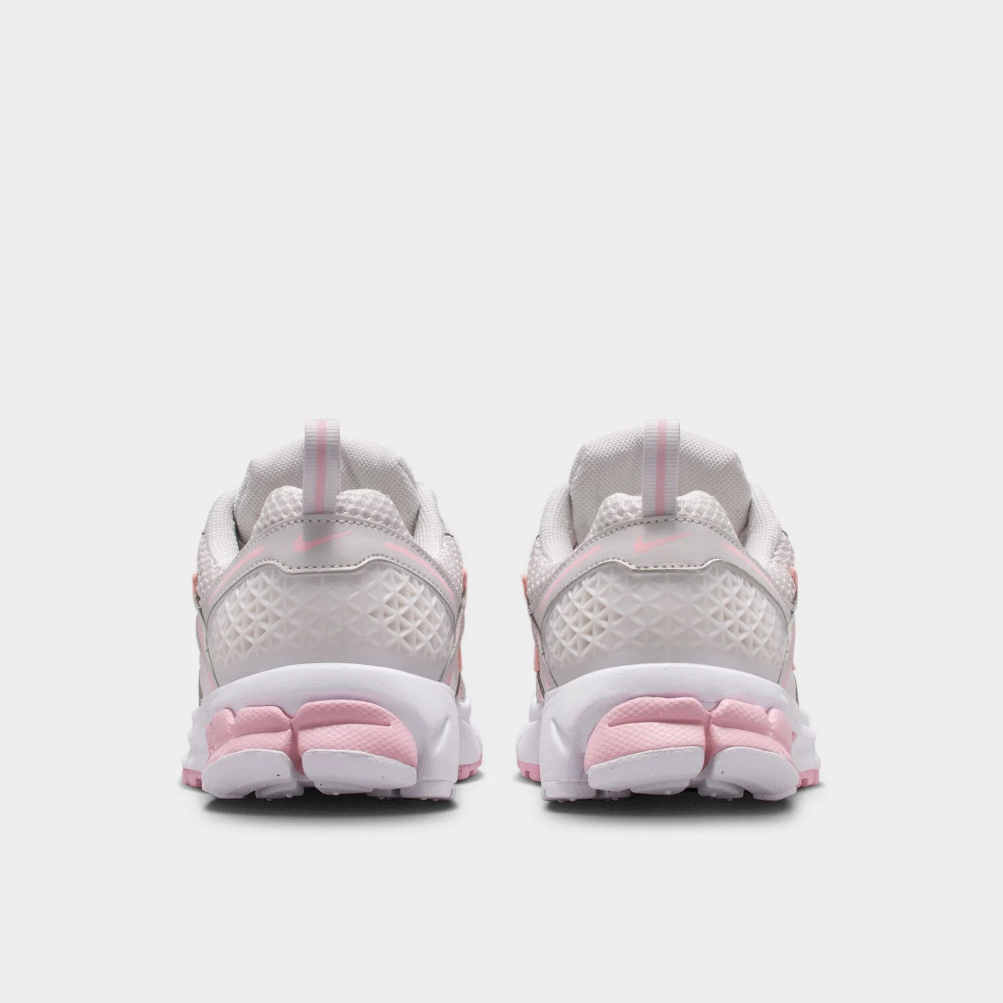Style Breath Layer Nike Vomero 5 GS Vast Grey / Medium Soft Pink - White