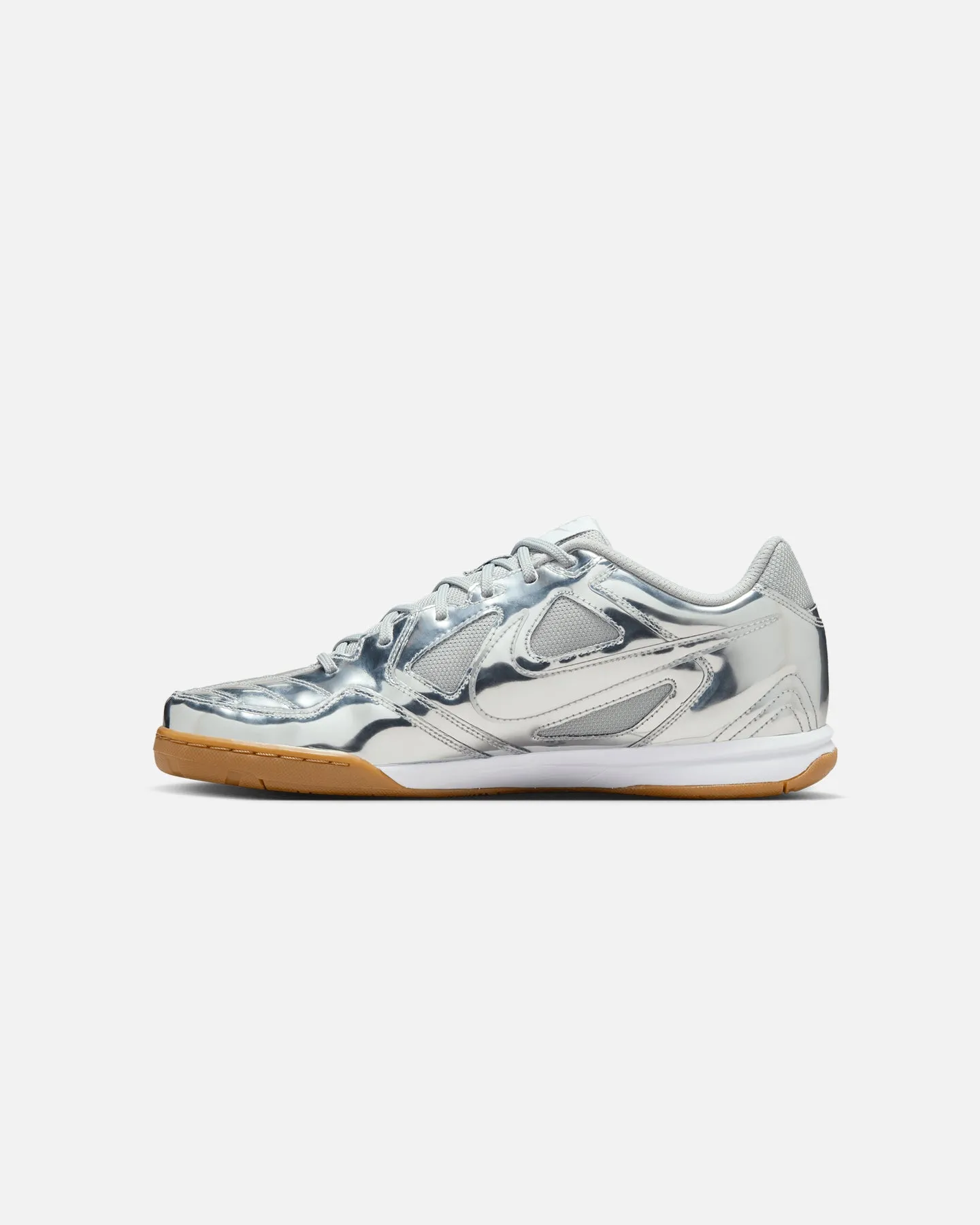 Nike Gato LV8 Silver Comfort Stand