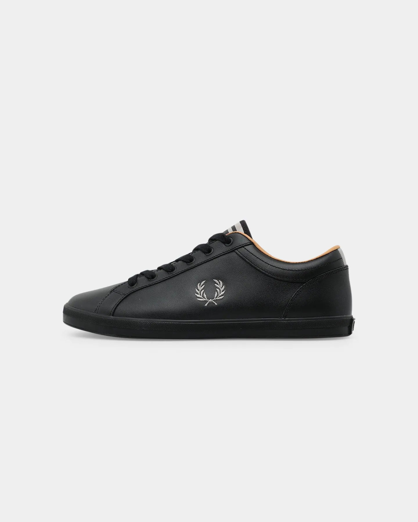 Fred Perry Baseline Black Scandi Clean