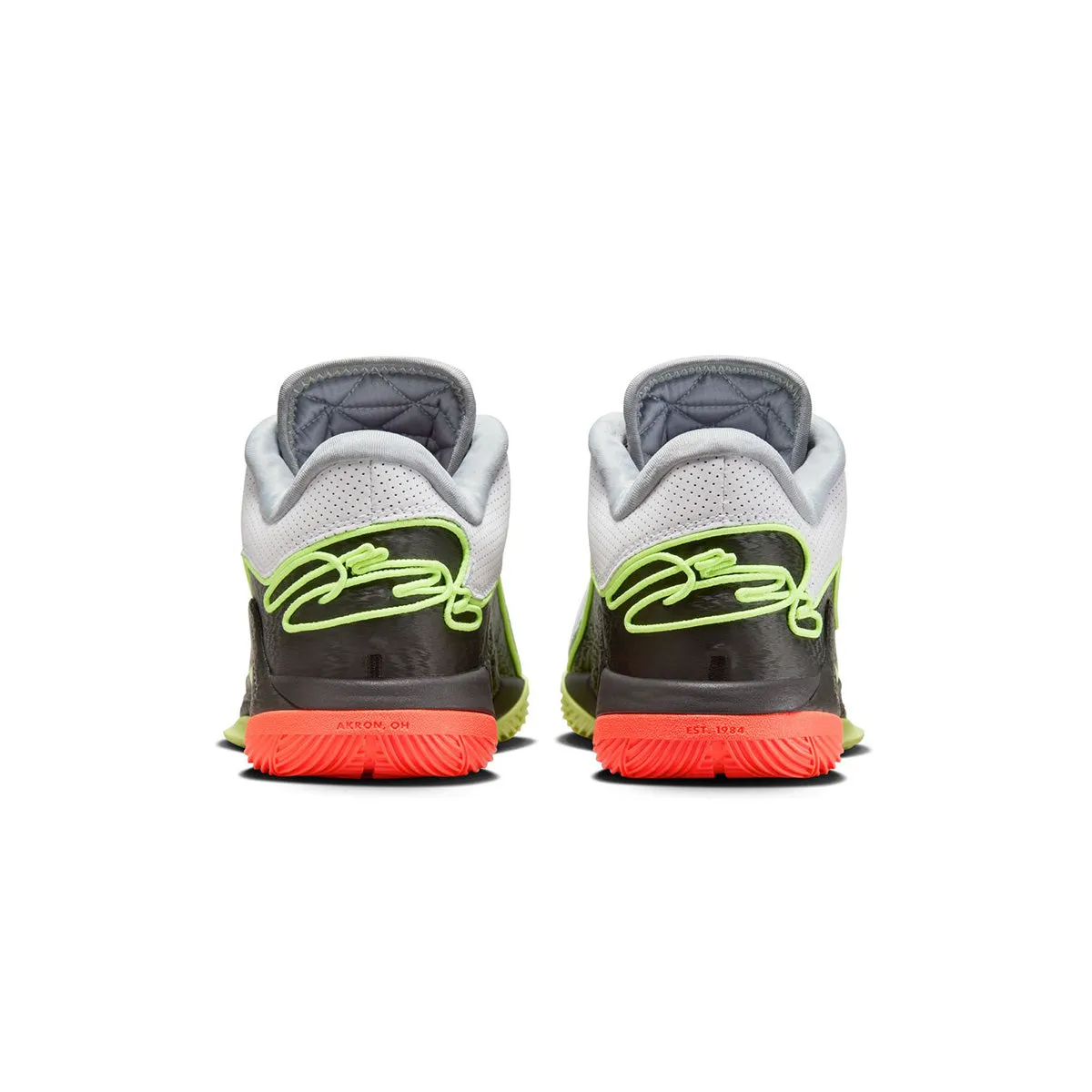 Flexibility Feature Lift Up Lebron XXII EP 'Crown Jewel'