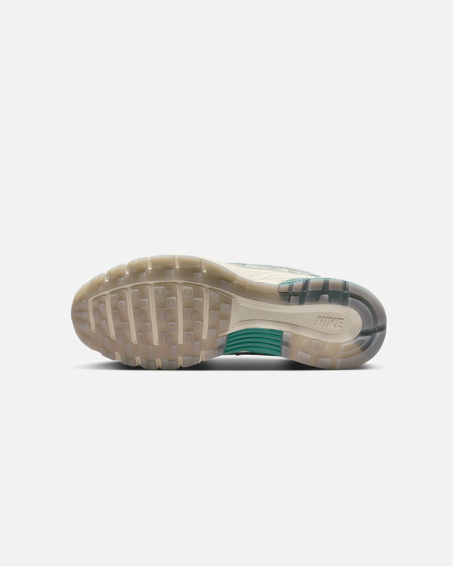 Comfort Stand Nike P-6000 Light Bone/White
