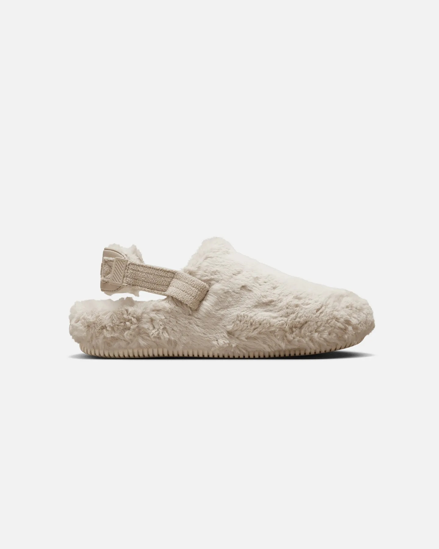 Mobility pull - tab Nike Women's Calm Mule SE Sanddrift