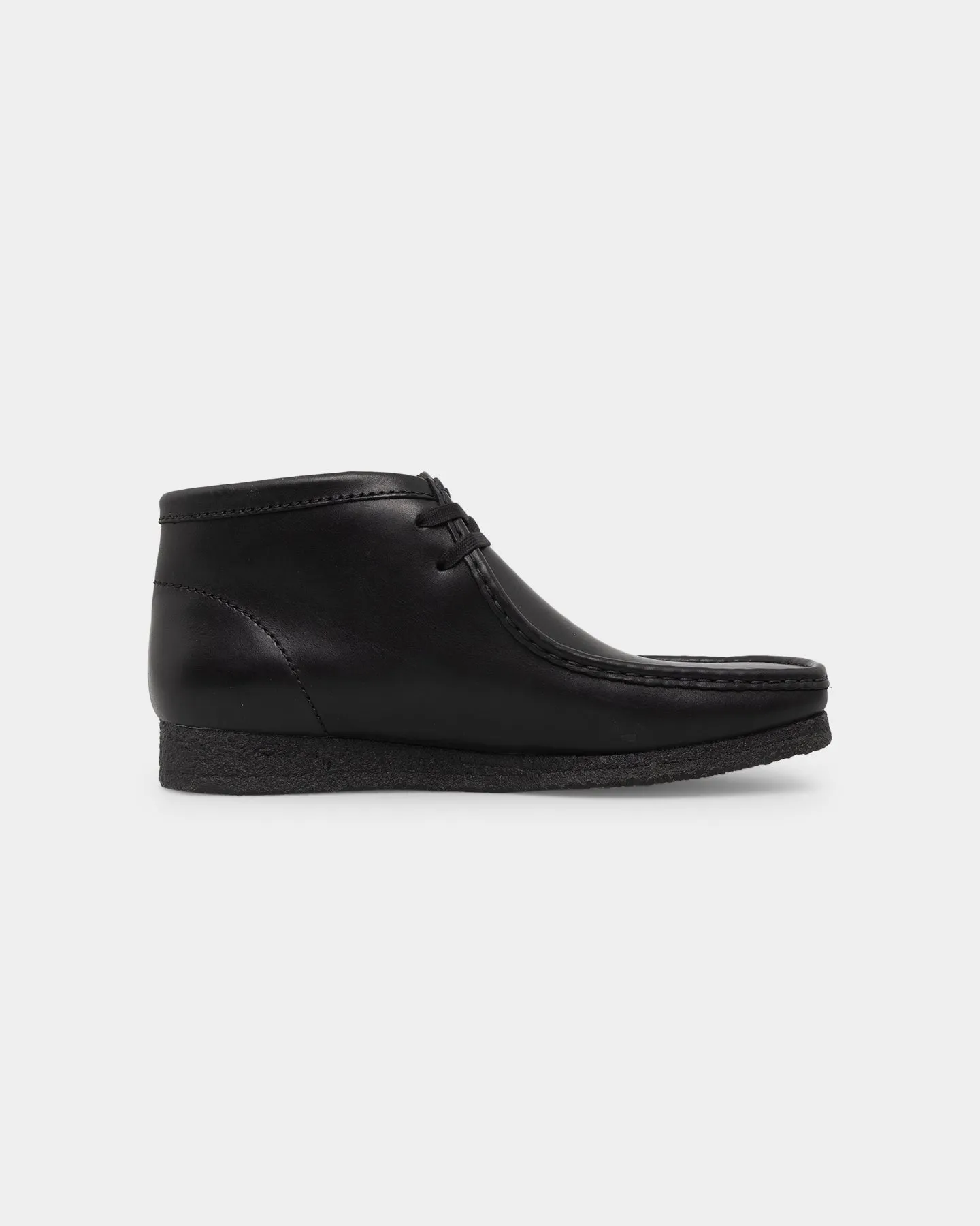 Sea Breeze Clarks Originals Wallabee Boot (M) Black Leather