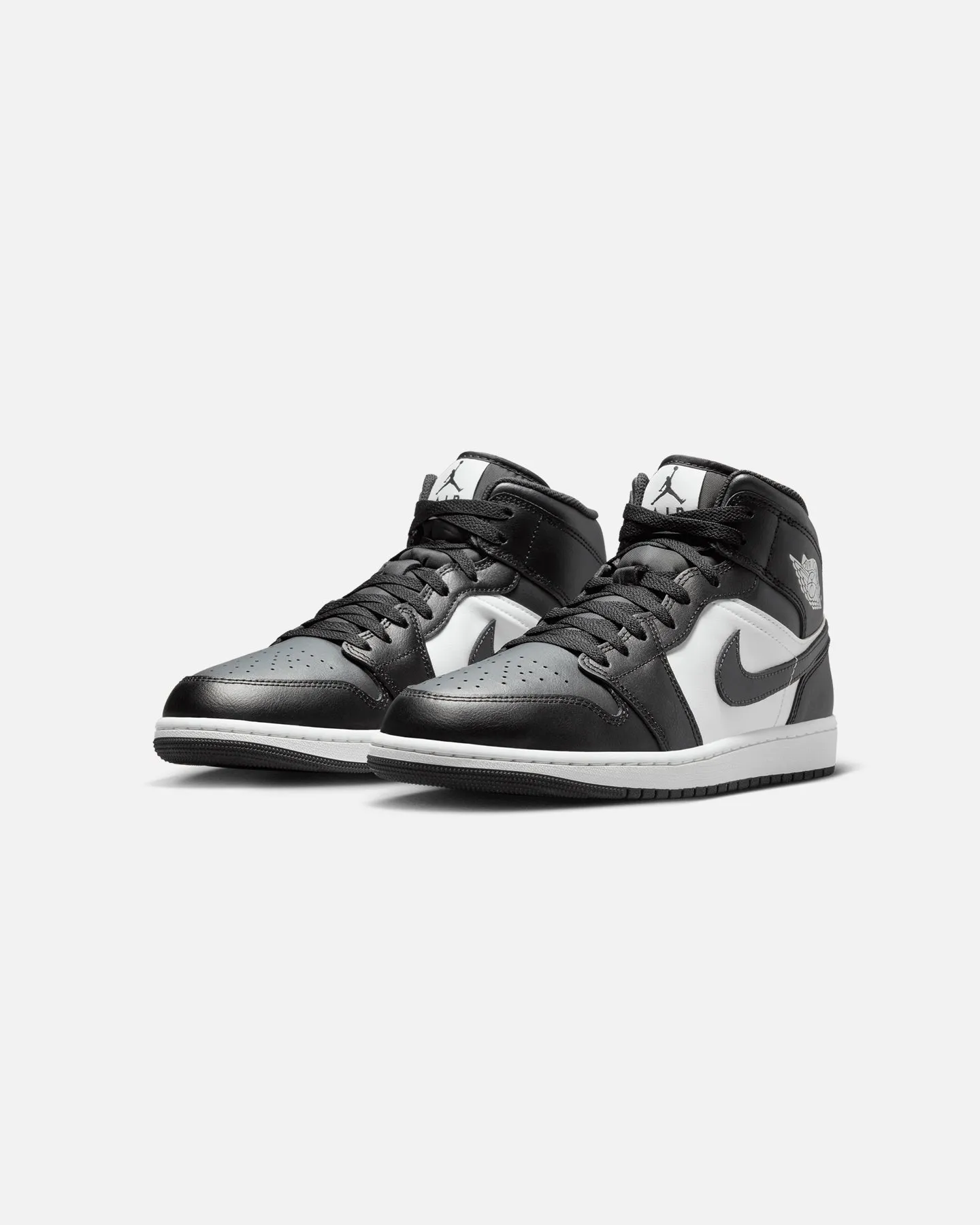 Comfort toe Desert Path Jordan Air Jordan 1 Mid "Off Noir Toe"  Black/White
