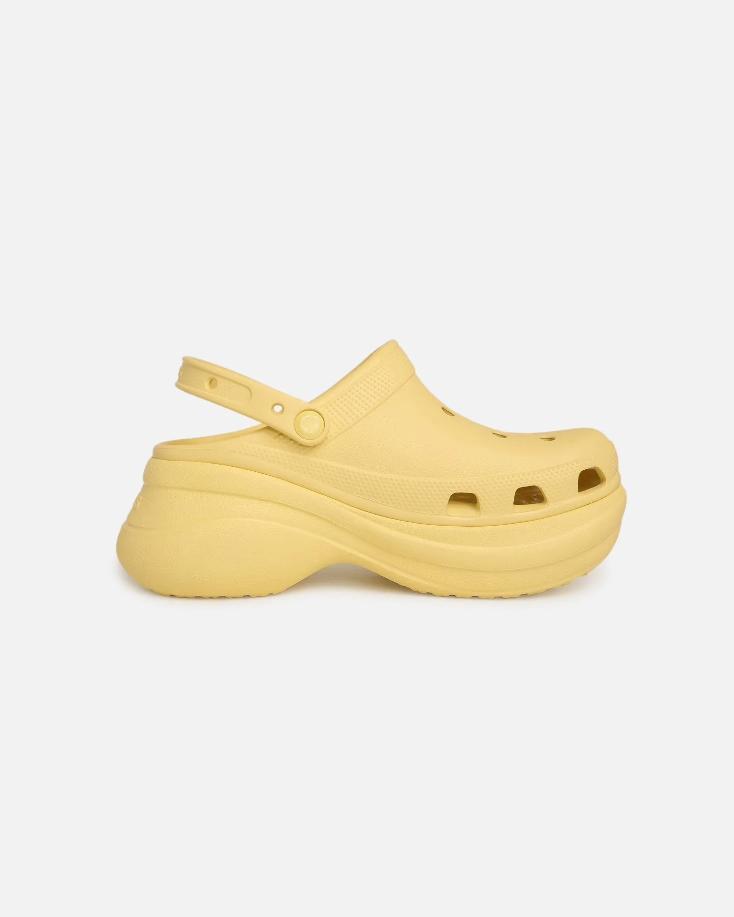 Skiing Crocs Women's Bae Clog Yellow