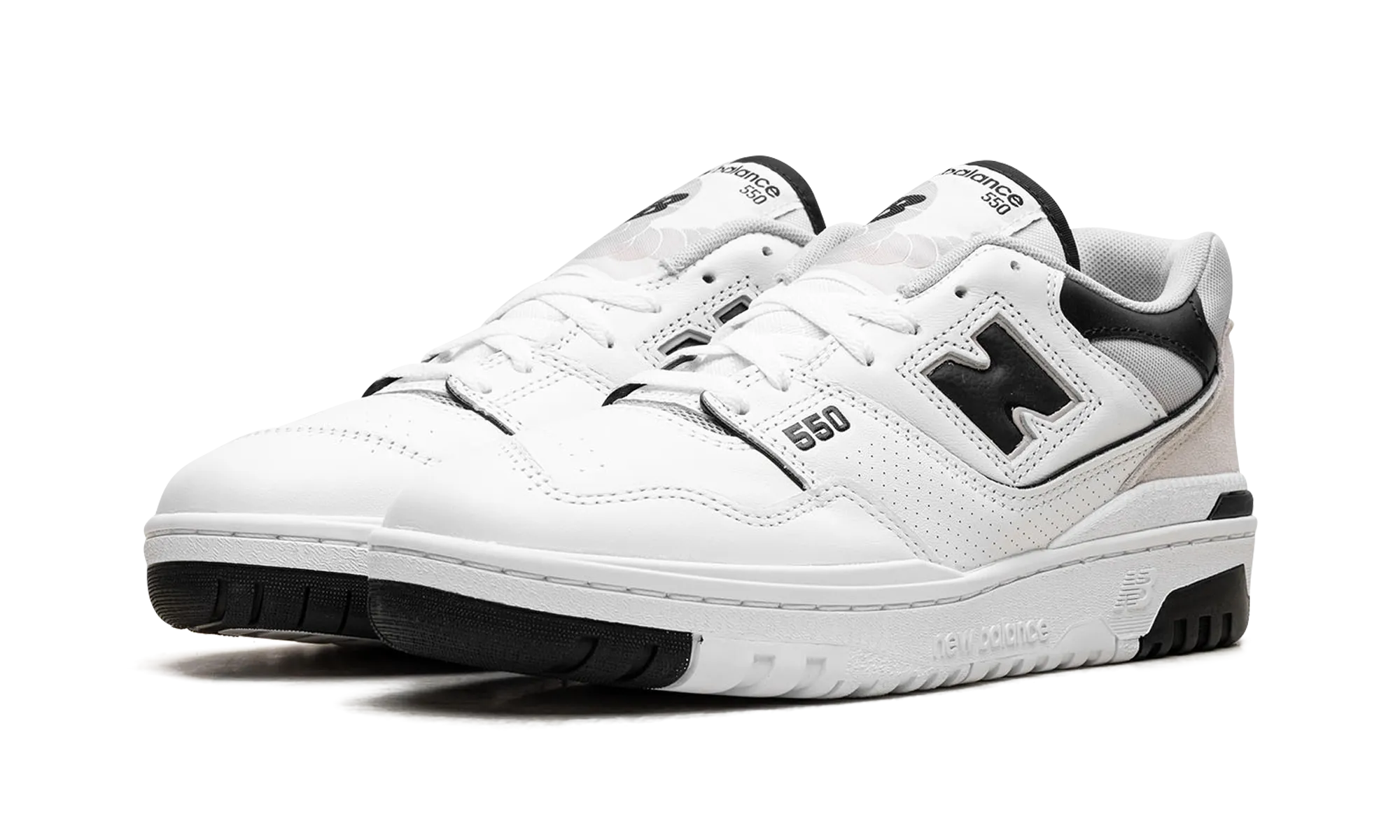 550 "White Black Moonrock" memory foam shoes