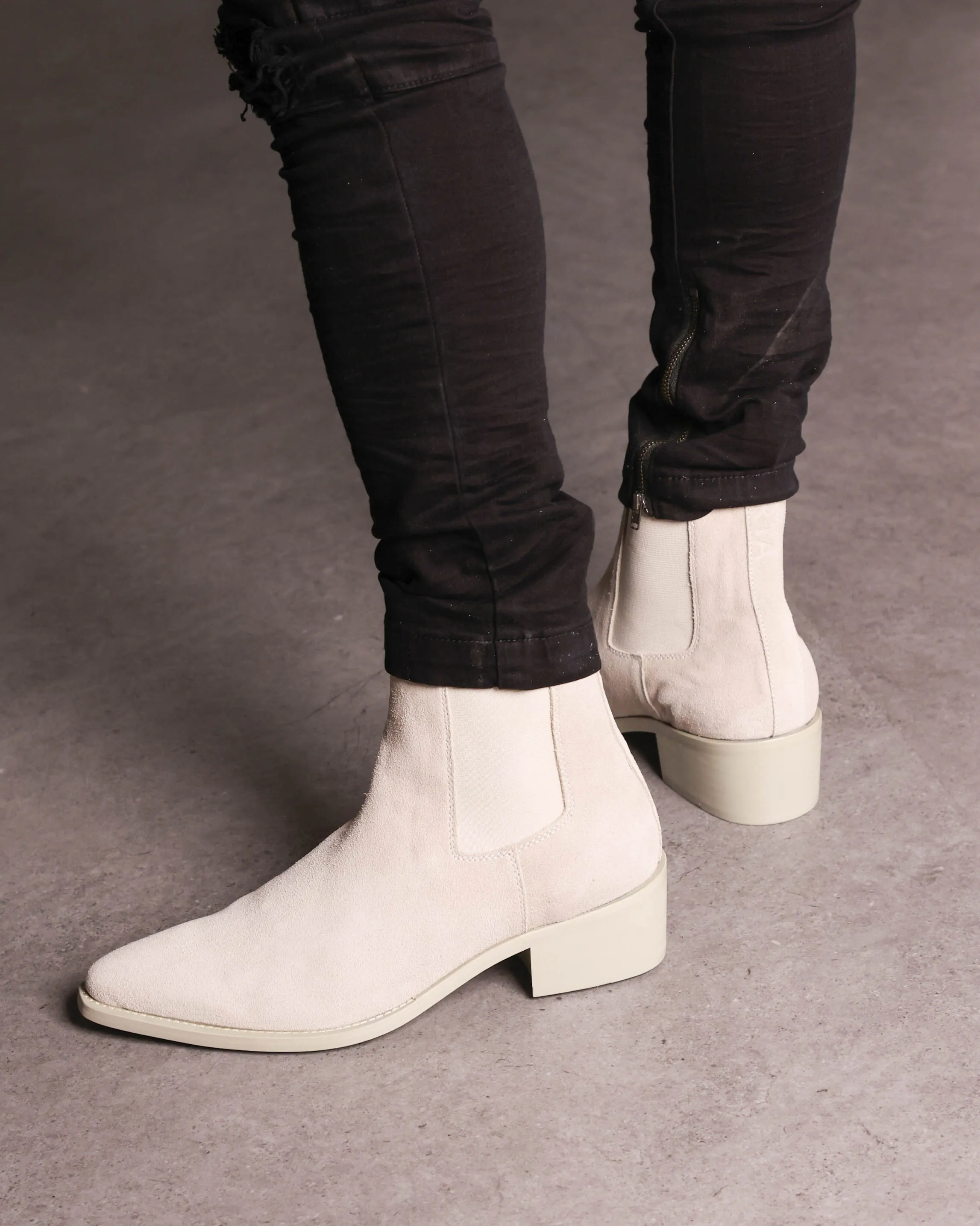 Saint Morta Nomad Pointy Toe Chelsea Boot Light Grey Tech Knit Hiking