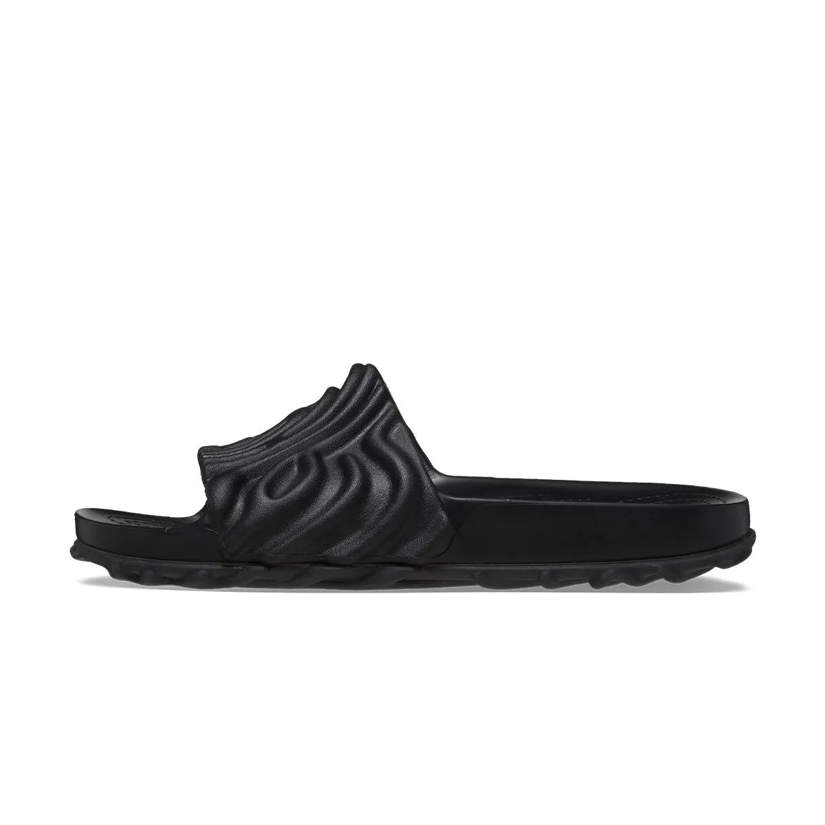 smallest   Salehe Bembury The Pollex Slide 'Sasquatch'