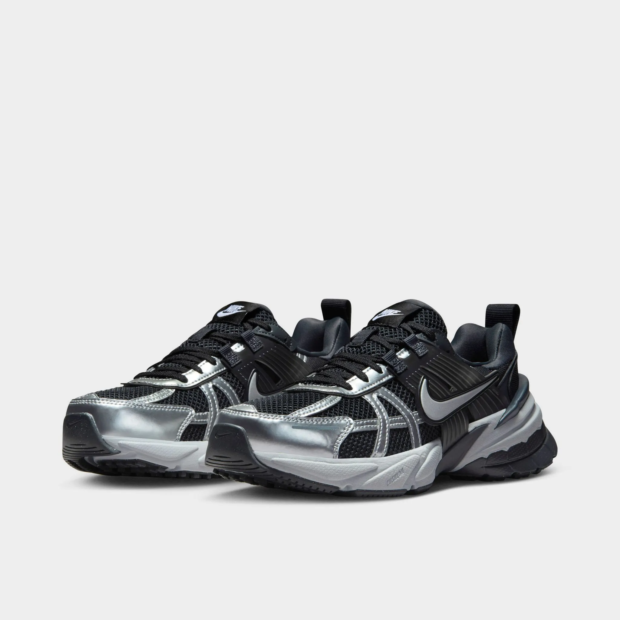 Nike Women's V2K Run Black / Metallic Silver - Anthracite Comfort Stand