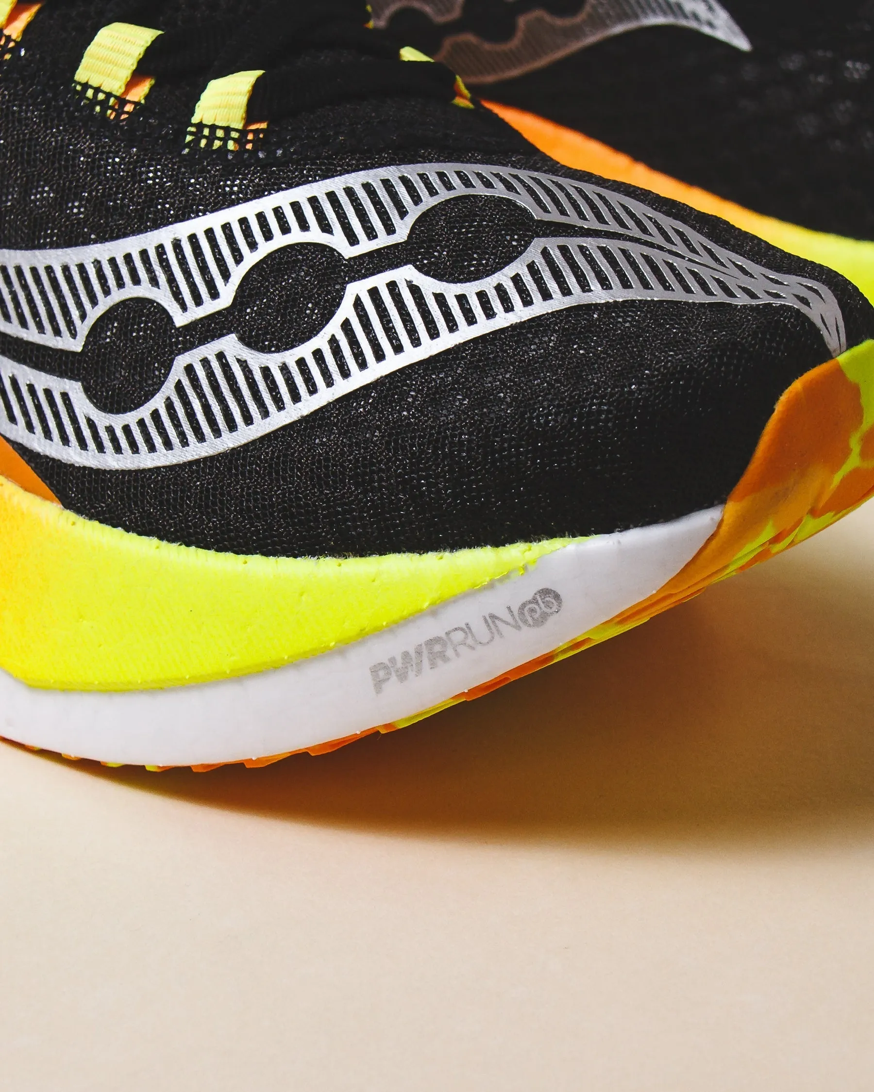 pair Saucony Men Endorphin Pro 4 Black VO2 S20939-343