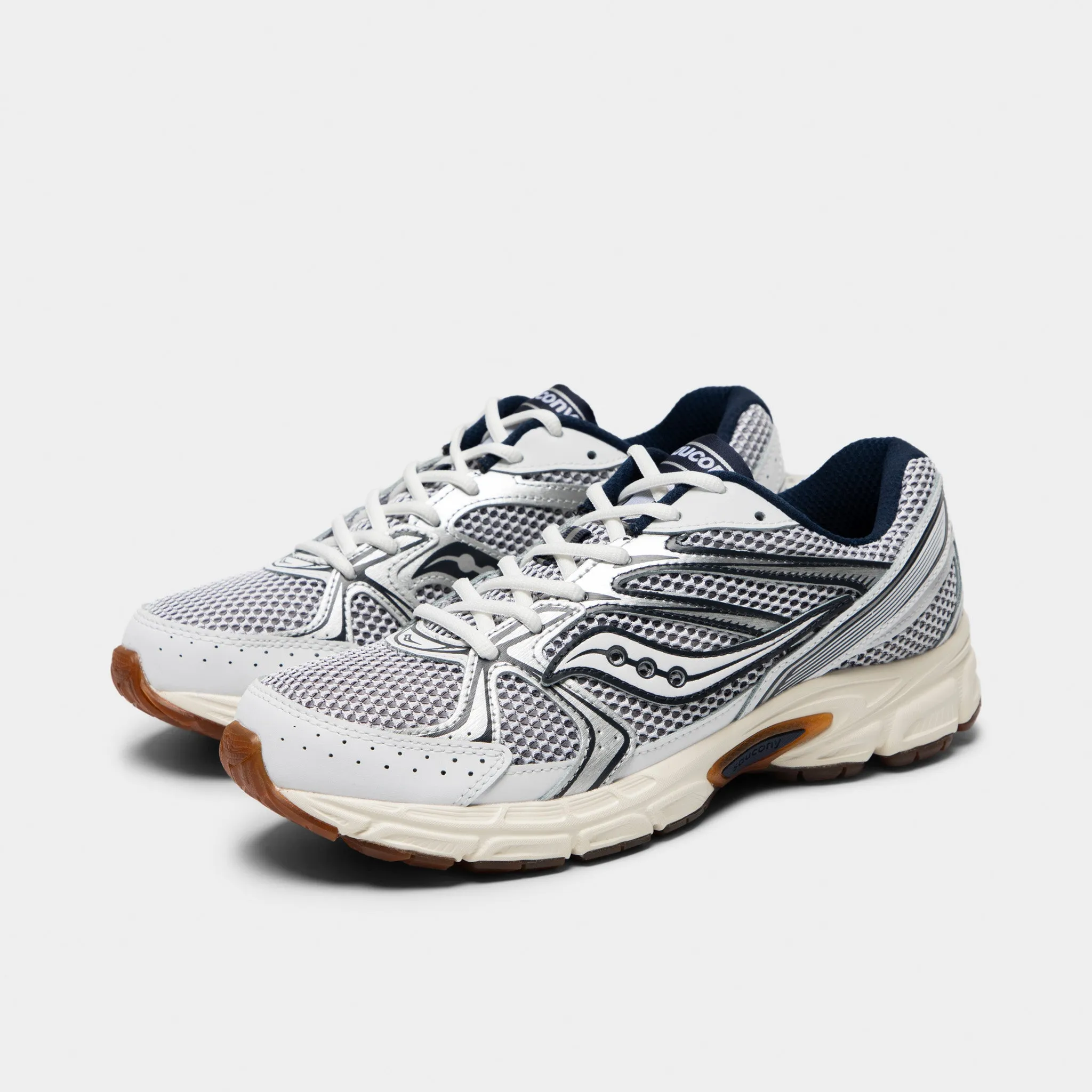 Saucony Ride Millennium White / Navy Short Trip Curve Hug