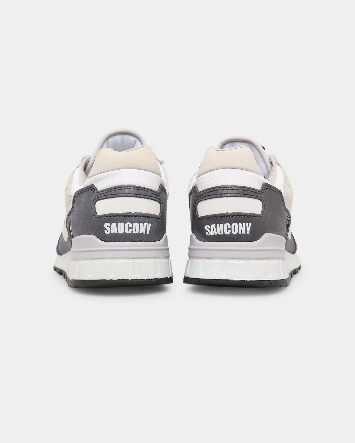 Planet Mood Pose Ready Saucony Shadow 5000 White/Navy