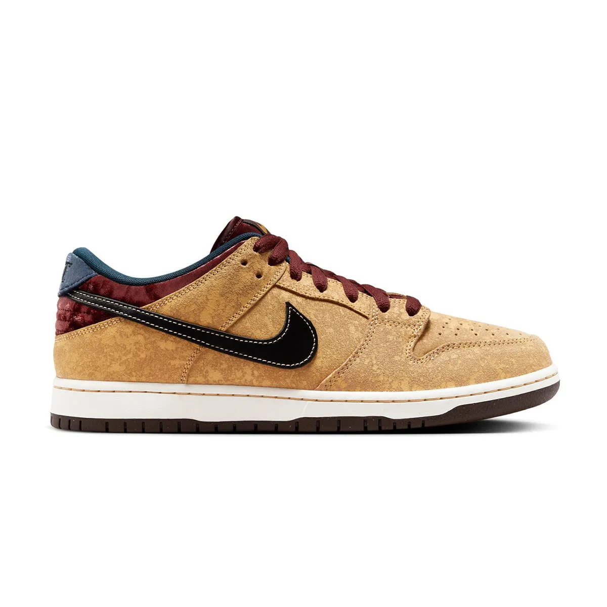 Elastic Royal Mood SB Dunk Low Pro 'City of Cinema'