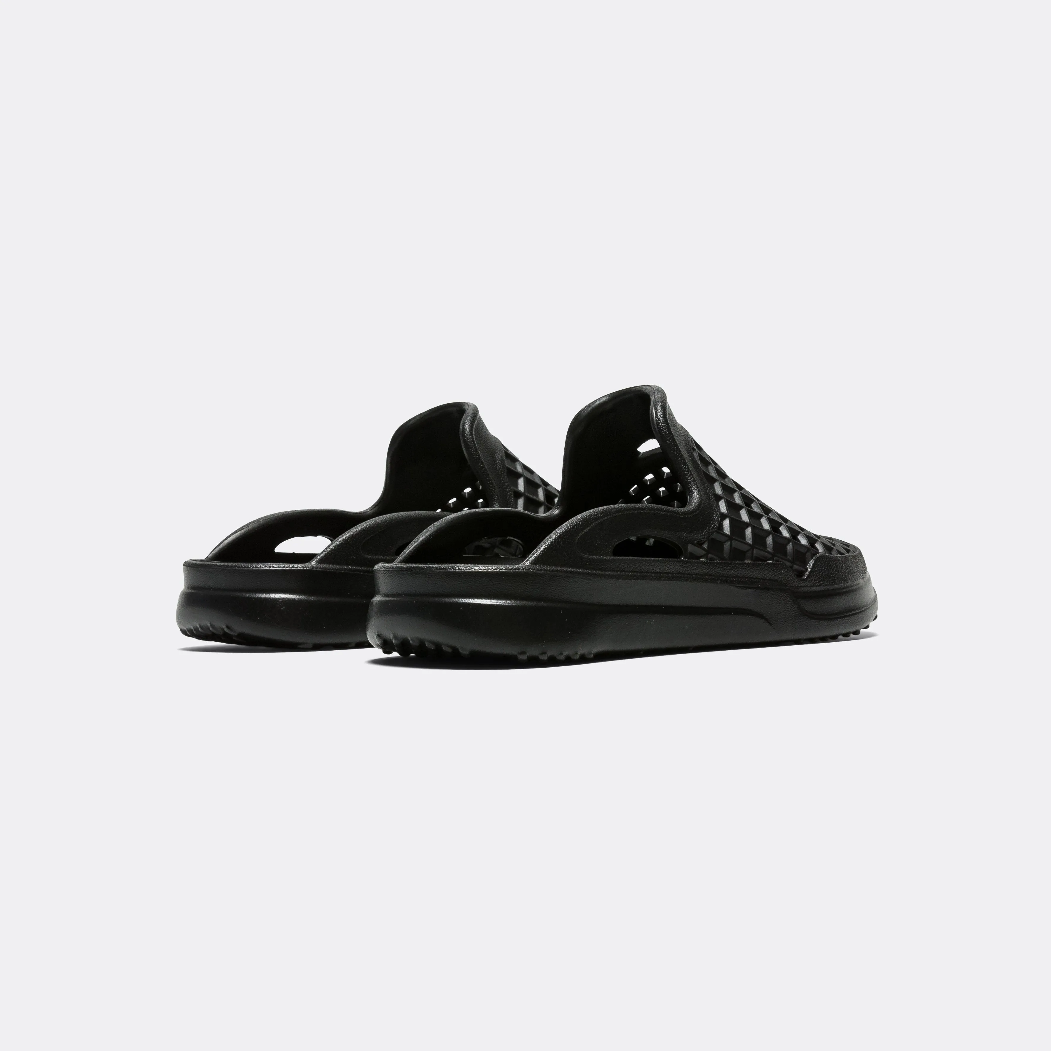 Sun Safe Lightweight Outdoor Footwear Scenario Slide - Jet Black