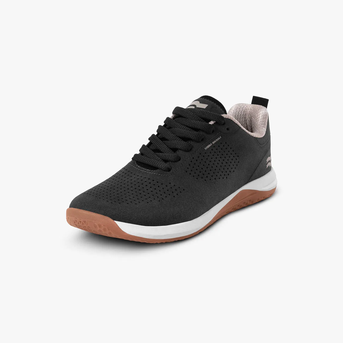 Anti blister Adaptive stability STRIKE MVMNT Sueze Trainer