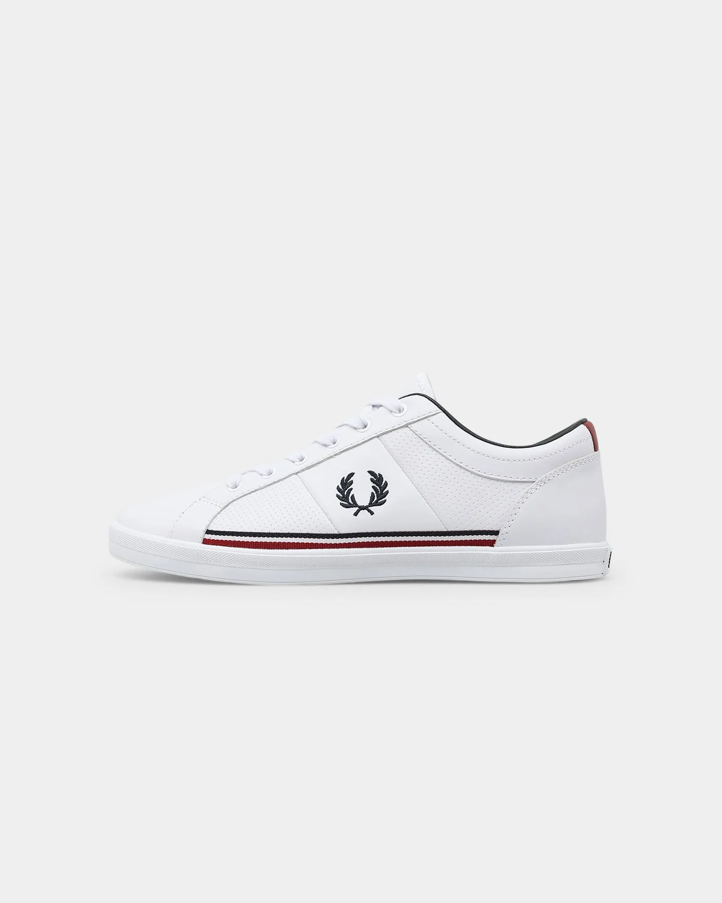 Fred Perry Baseline White Scandi Clean