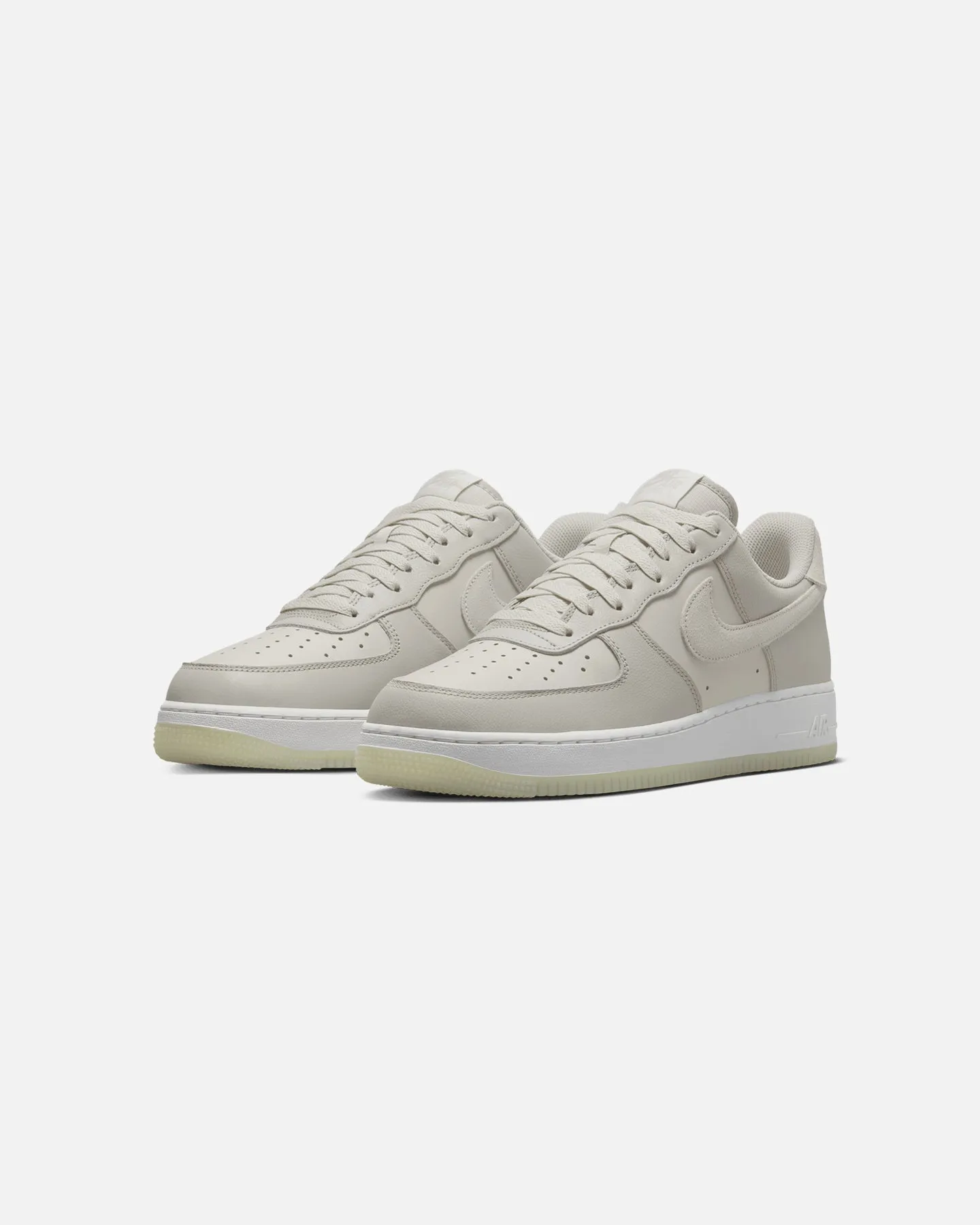 Fashionable Metal Edge Nike Air Force 1 '07 LV8 Light Bone/Summit