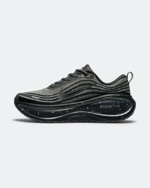 Vomero Plus Speckle - Anthracite/Black-Dark Obsidian-Obsidian Non Marking Soles