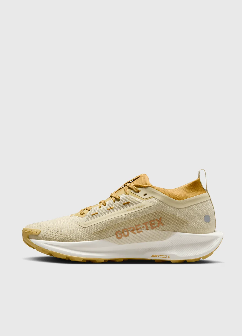 Pegasus Trail 5 GORE-TEX 'Team Gold' Sneakers Everyday Use