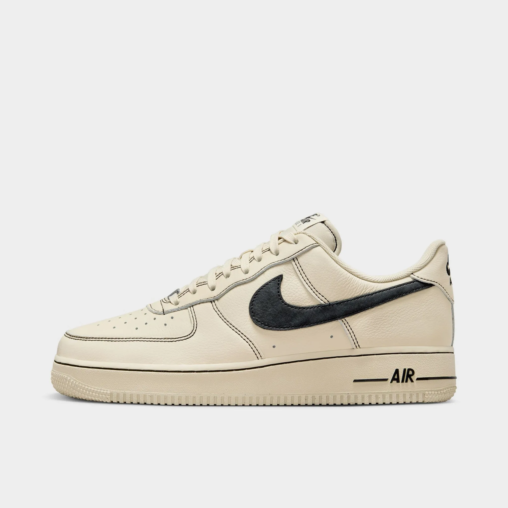 New Drop Nike Air Force 1 '07 LV8 Light Khaki / Black