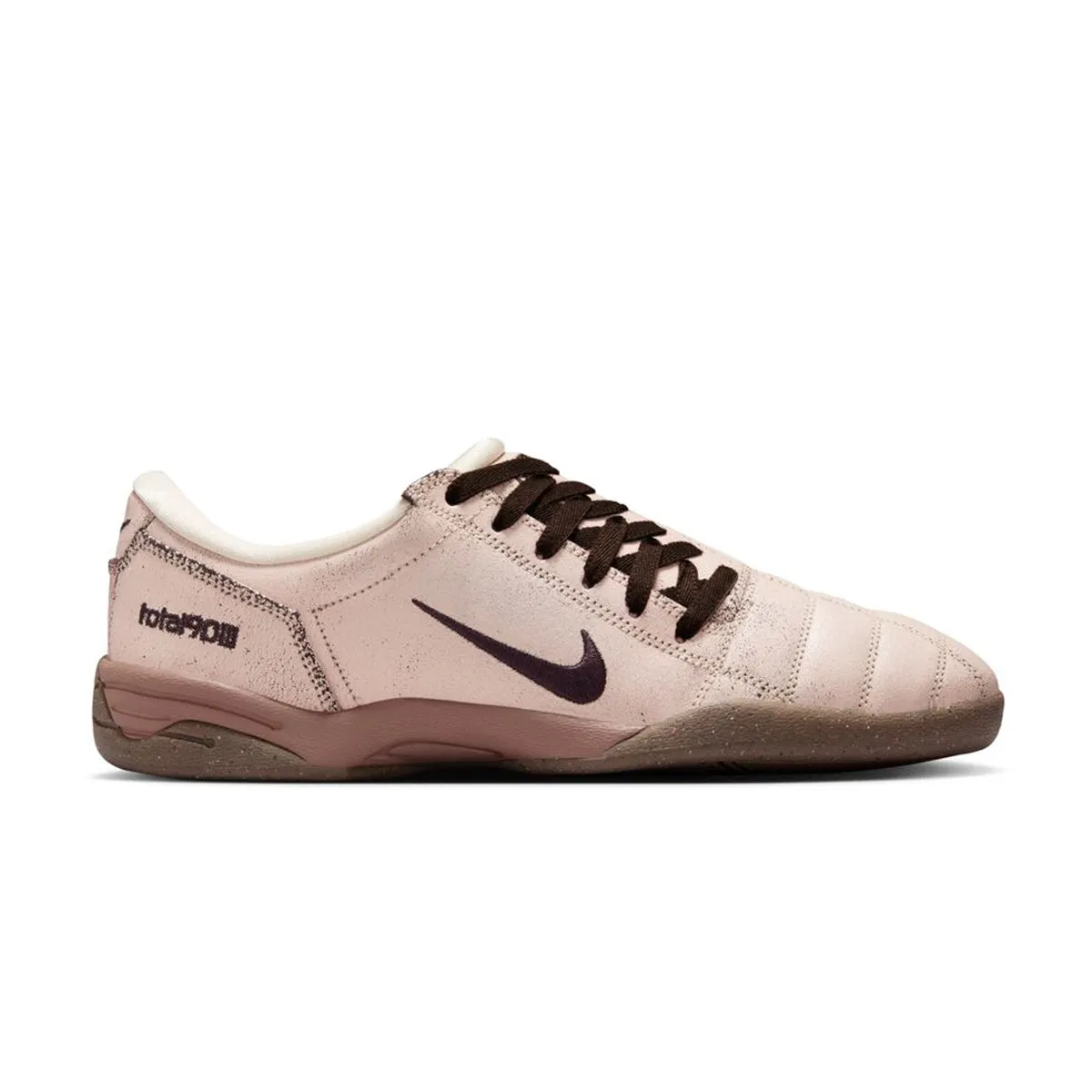 Total 90 III Premium 'Pearl White' Good Traction Free Pace