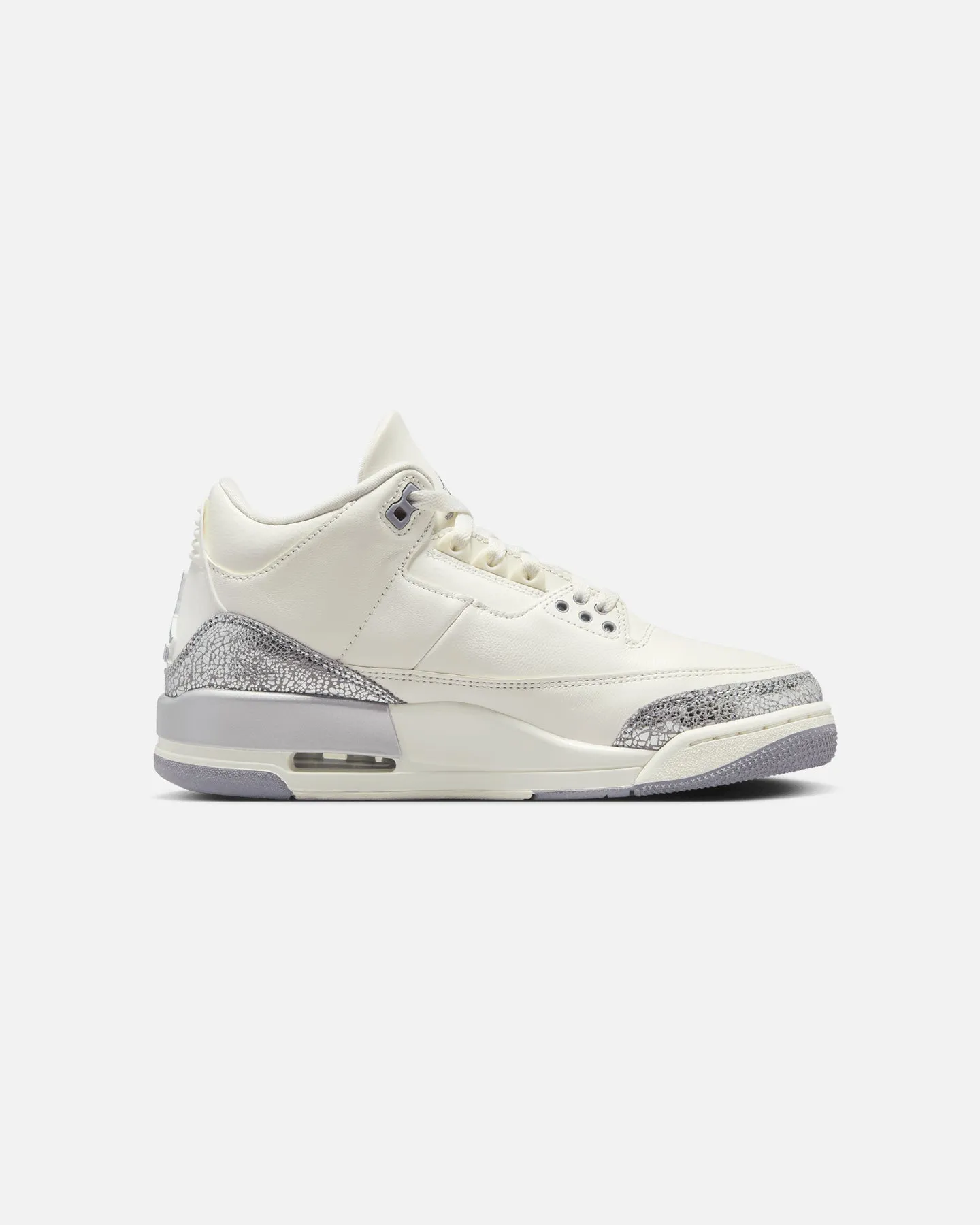challenging Jordan Women's Air Jordan 3 Retro "Metallic Silver" Sail/Cement Grey