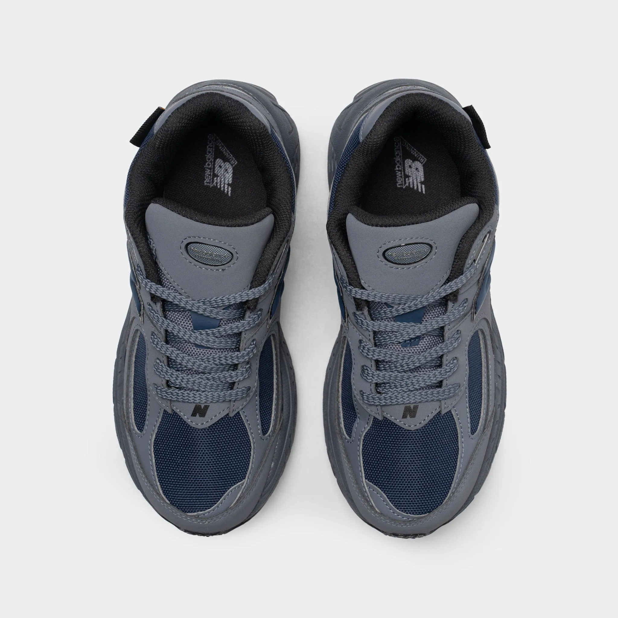 Easy to Wear New Balance Juniors' 2002R / Dark Grey