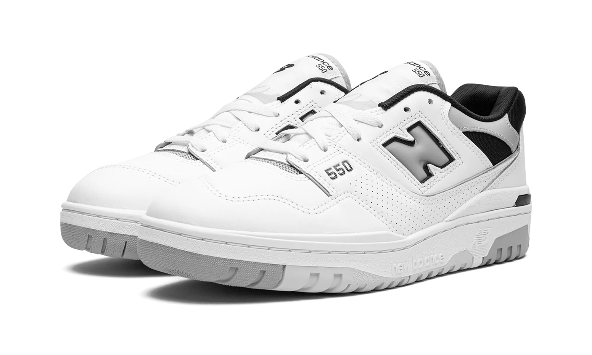 water - resistant feature 550 "White / Grey / Black"