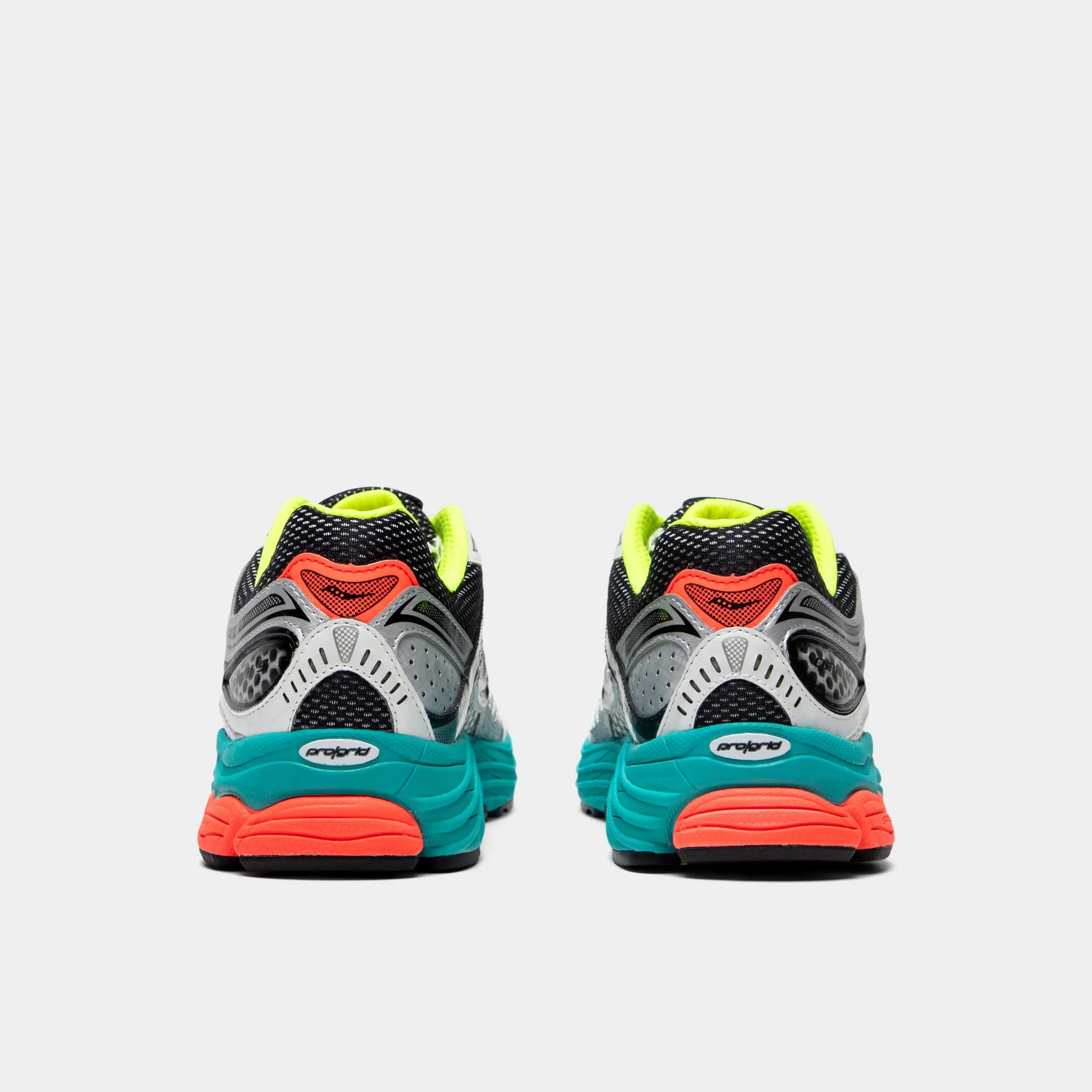 Stream Hike Saucony ProGrid Omni 9 Silver / Multi