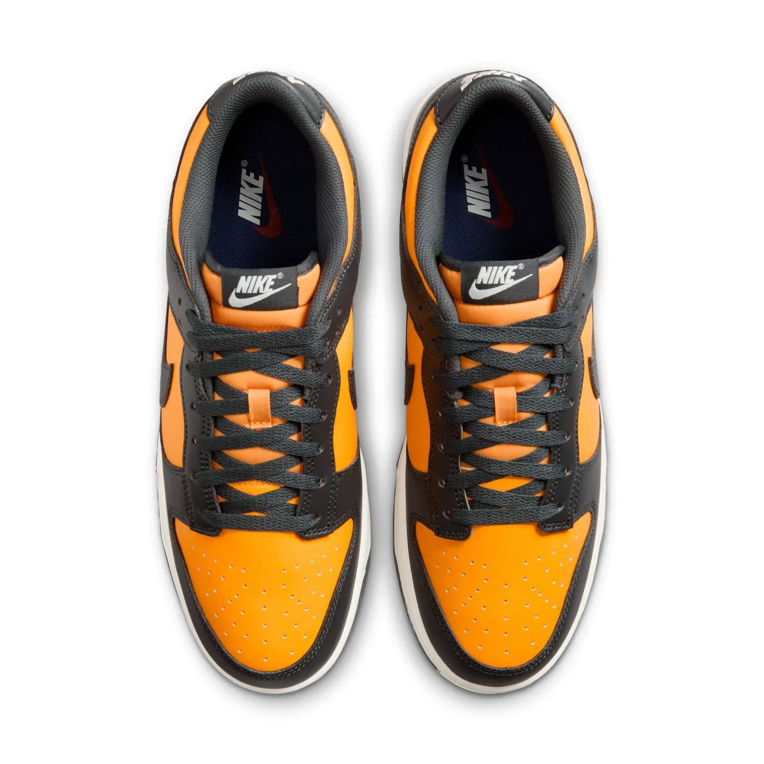 Dunk Low Retro 'Sundial Anthracite' Hiking Mood Dinner Look