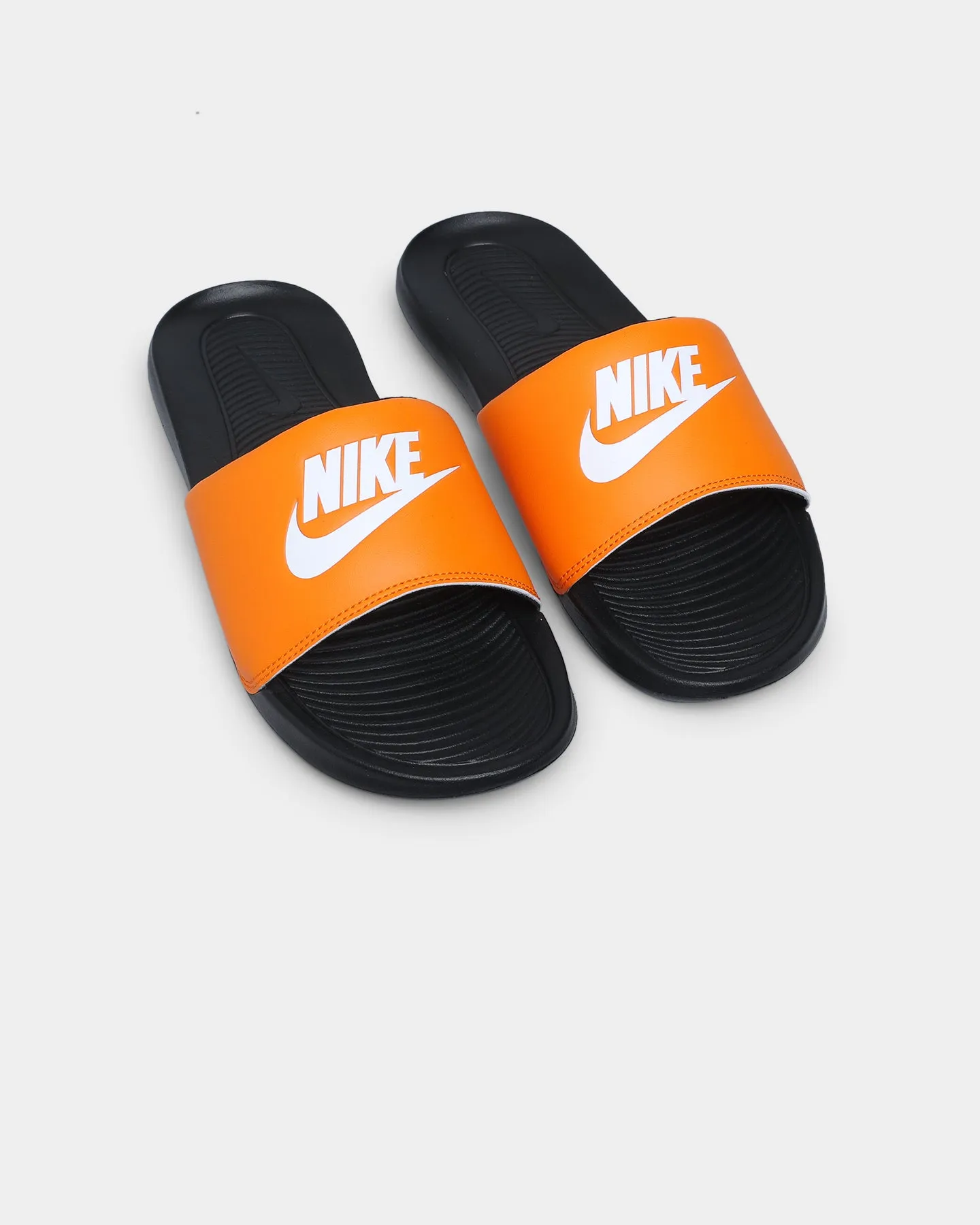Nike Victori One Slide Magma Orange/White Street Run Step Light